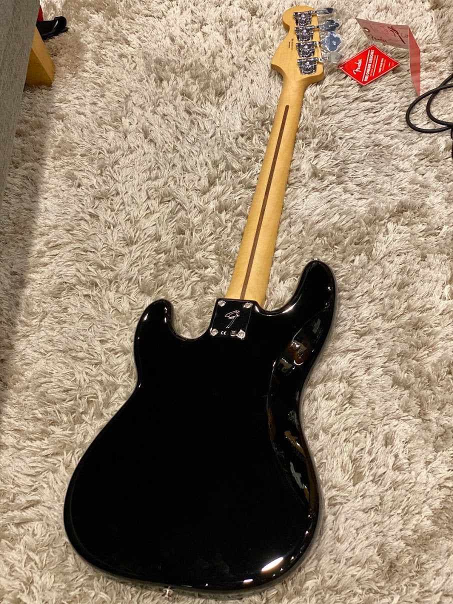 Fender Player Precision Bass Maple Neck - Black - Image 3
