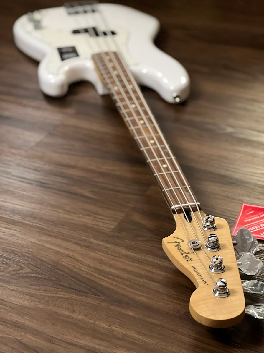 Fender Player Precision Bass with Pau Ferro FB in Polar White - Image 5