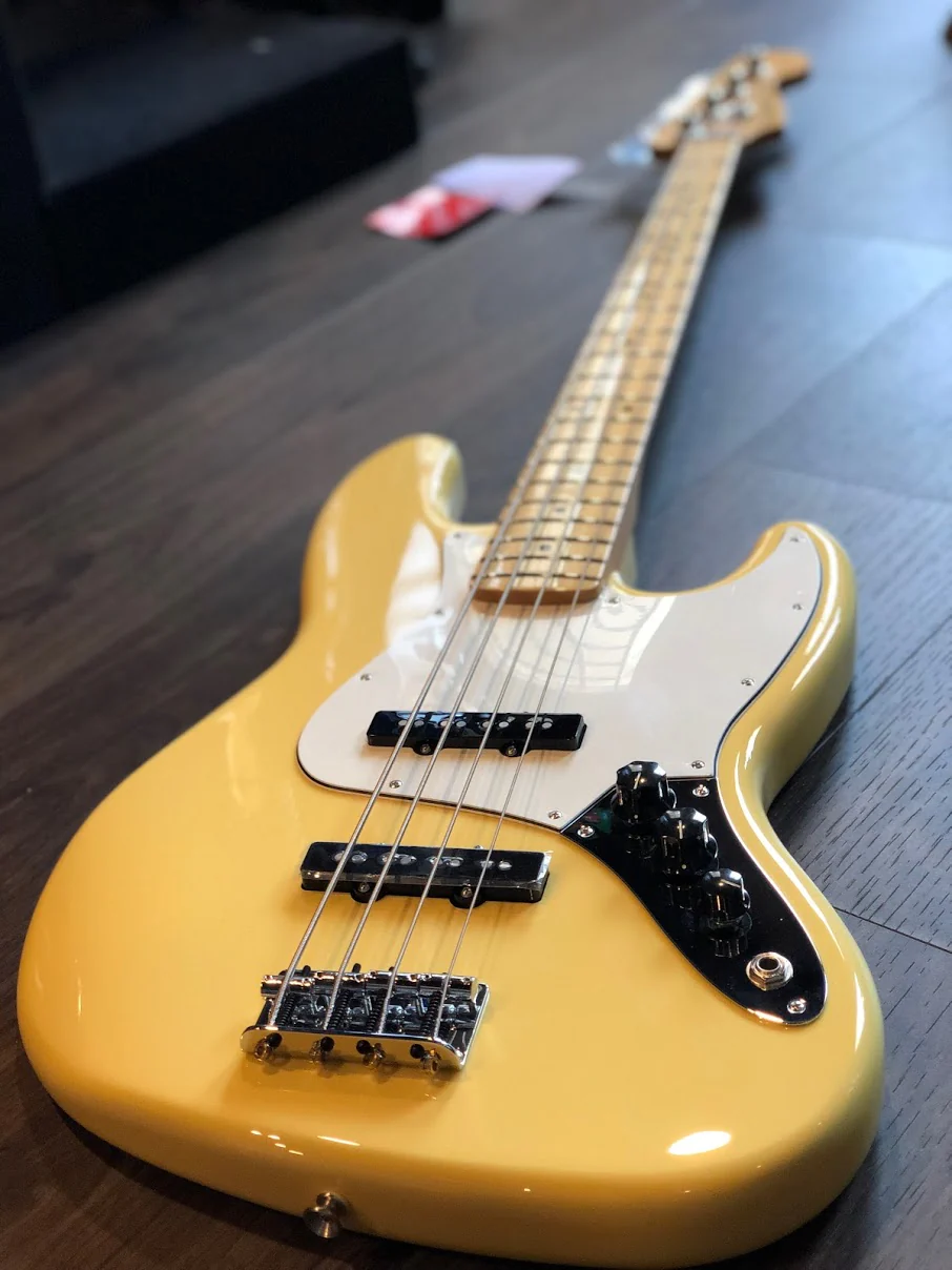 Fender Player Series Jazz Bass Maple Neck Buttercream - Image 3