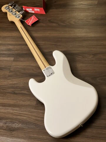 Fender Player Series Jazz Bass with Pau Ferro FB in Polar White - Image 3