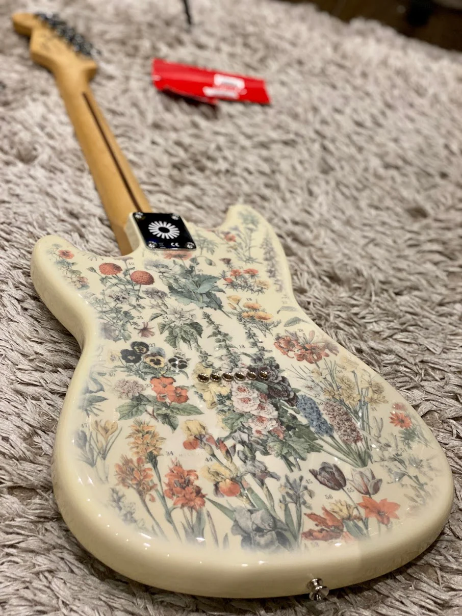 Fender Shawn Mendes Musicmaster in Floral - Image 2
