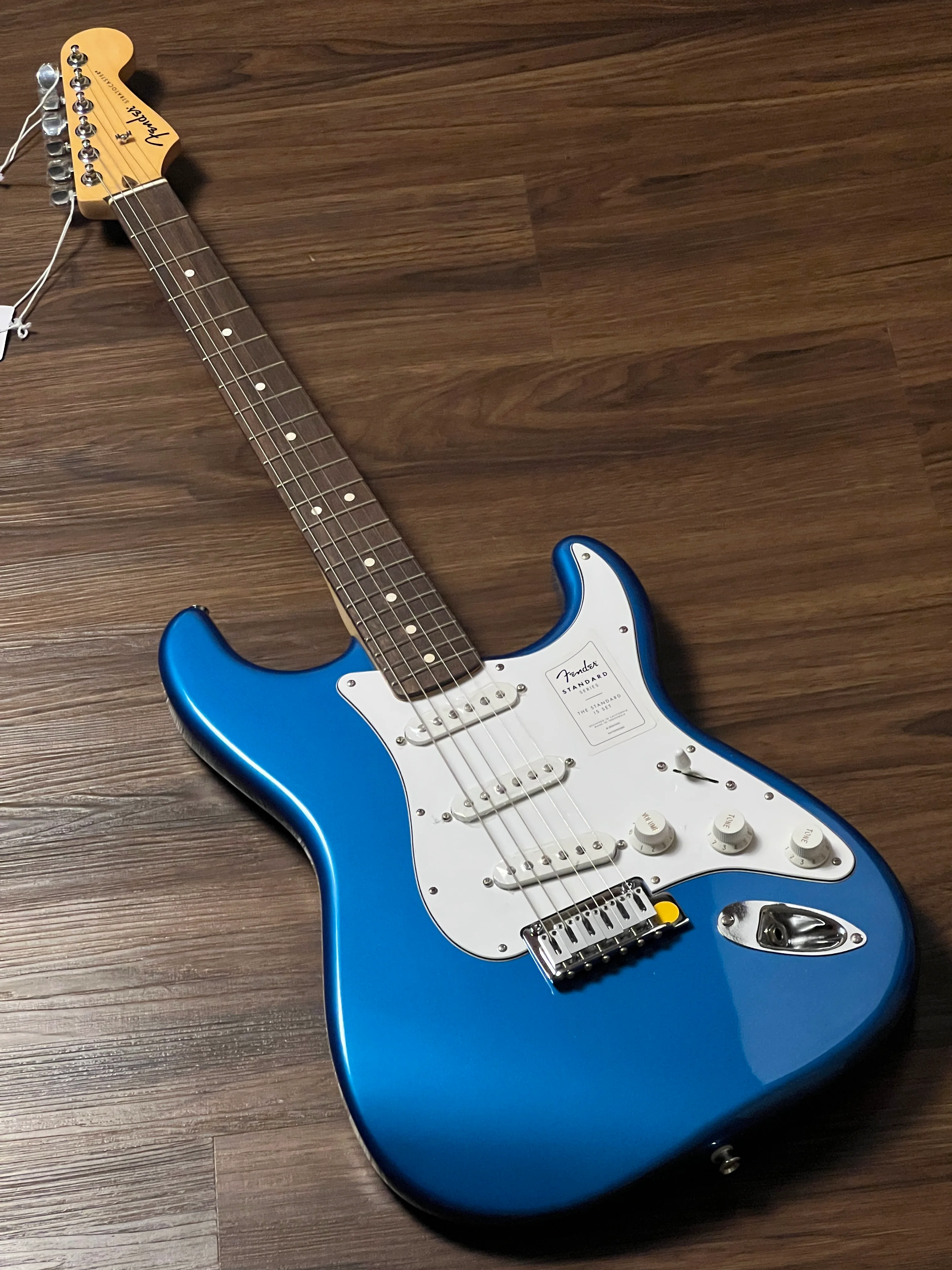 Fender Standard Stratocaster with Laurel FB in Aqua Marine Metallic - Image 2