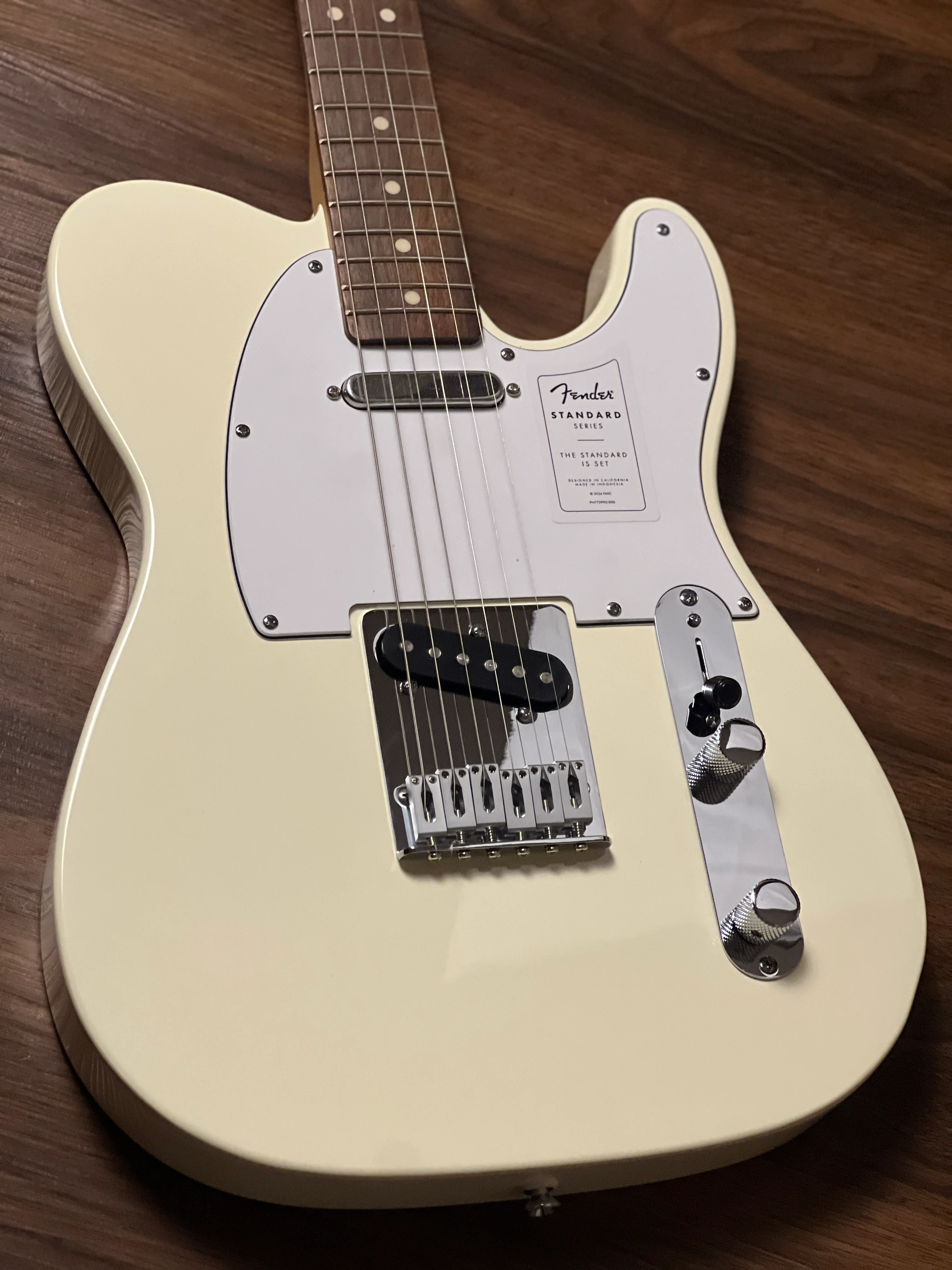 Fender Standard Telecaster with Laurel FB in Olympic White - Image 4
