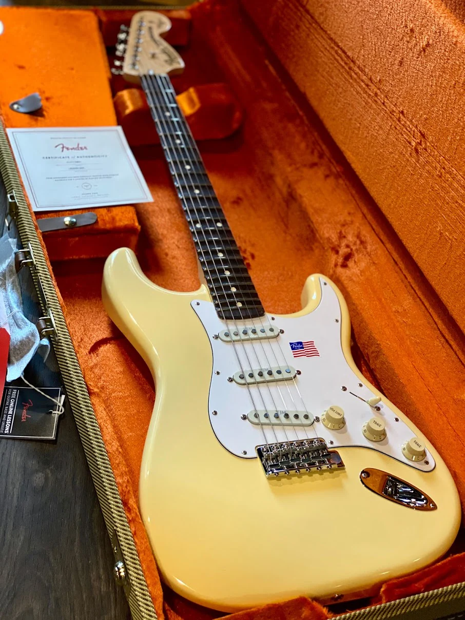 Fender USA Yngwie Malmsteen Stratocaster with maple FB in Vintage White - Image 6