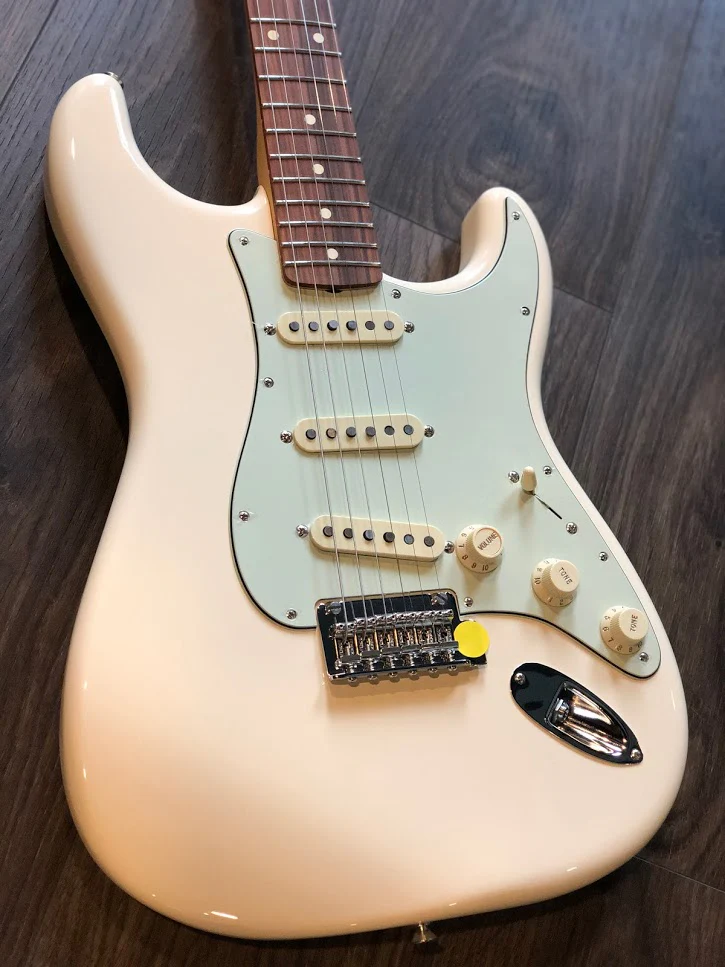Fender Vintera `60s Stratocaster Modified - Olympic White - Image 3