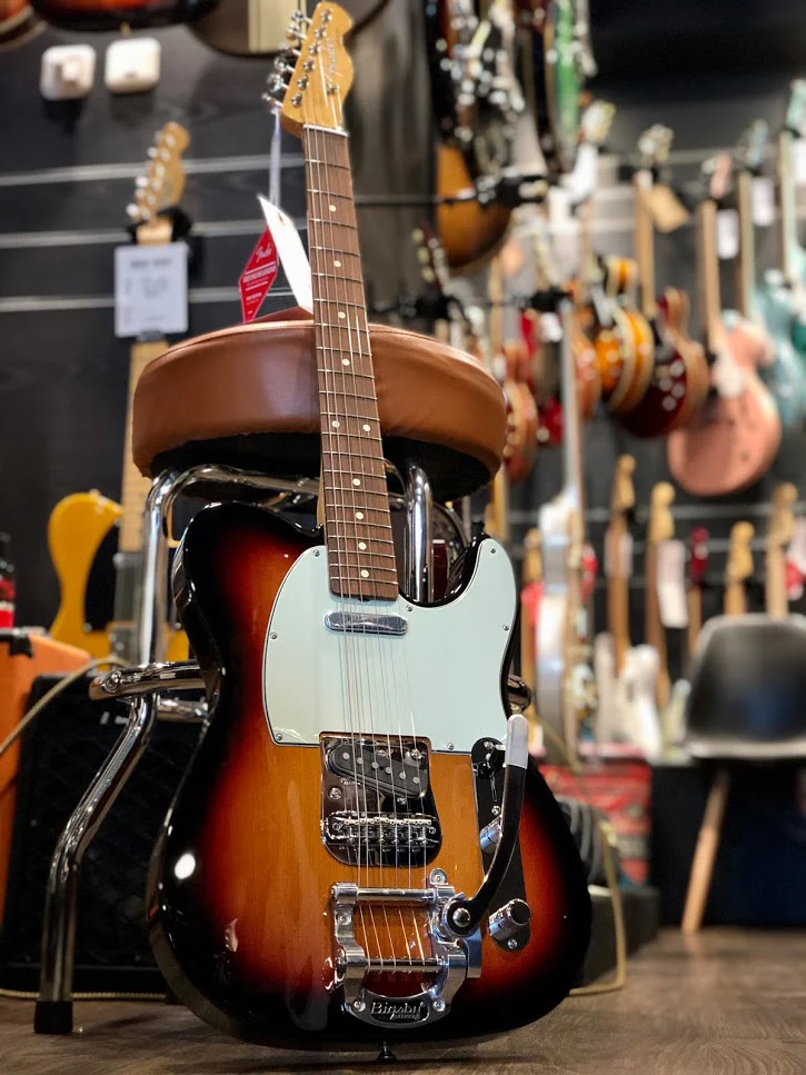 Fender Vintera `60s Telecaster with Bigsby in 3-Tone Sunburst - Image 3