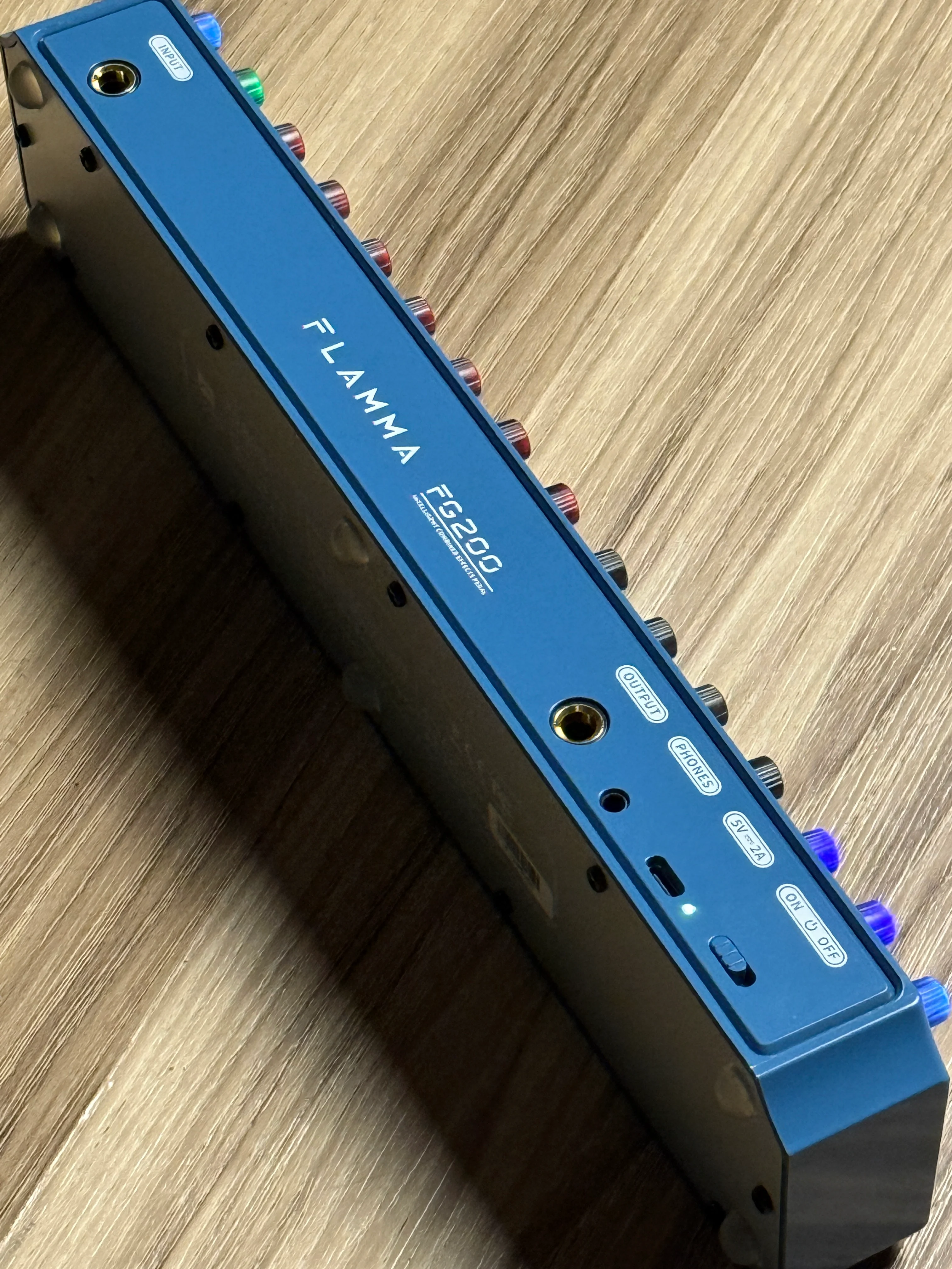 Flamma FG200 Intelligent Multi-Effects Processor - Image 2