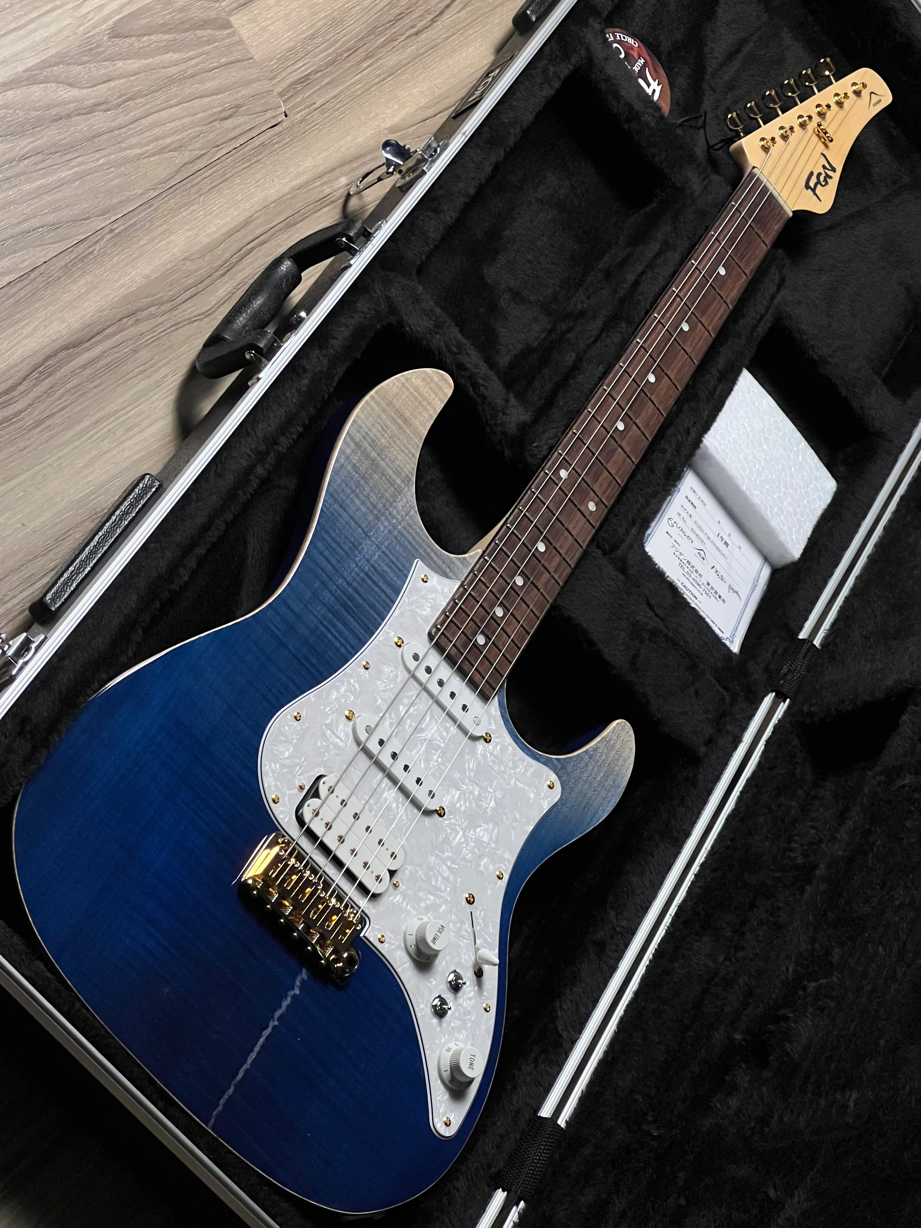 Fujigen FGN Expert EOS2-FM-R Odyssey in Navy Blue Gradation B240181 - Image 2