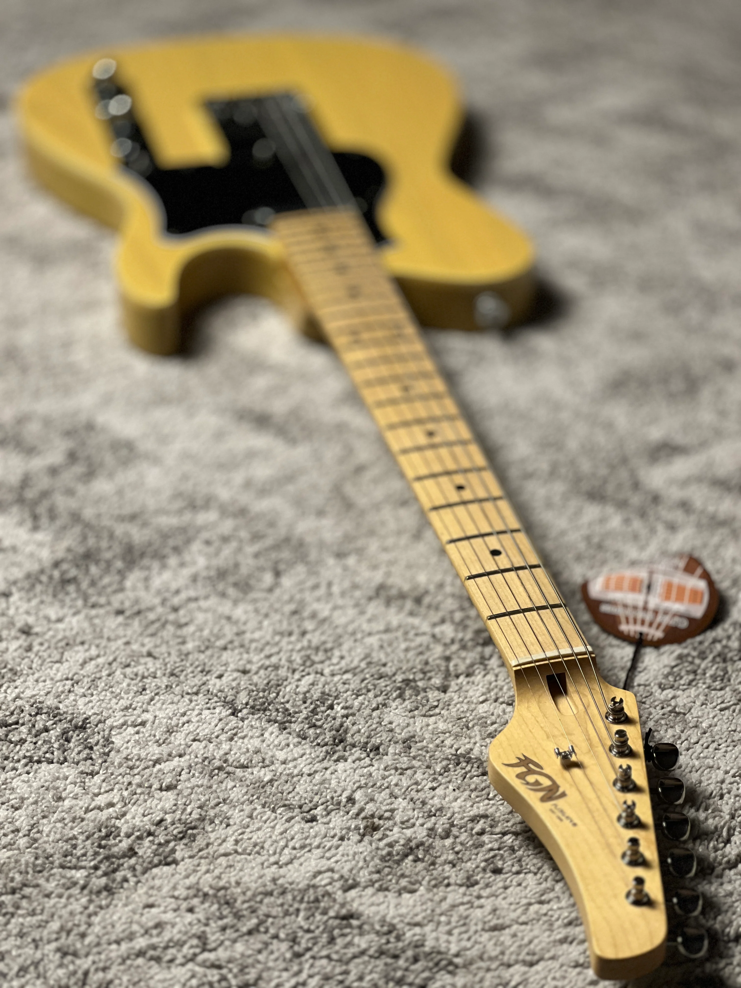 Fujigen FGN Iliad JIL2-ASH-M/OWB in Off White Blonde - Image 7