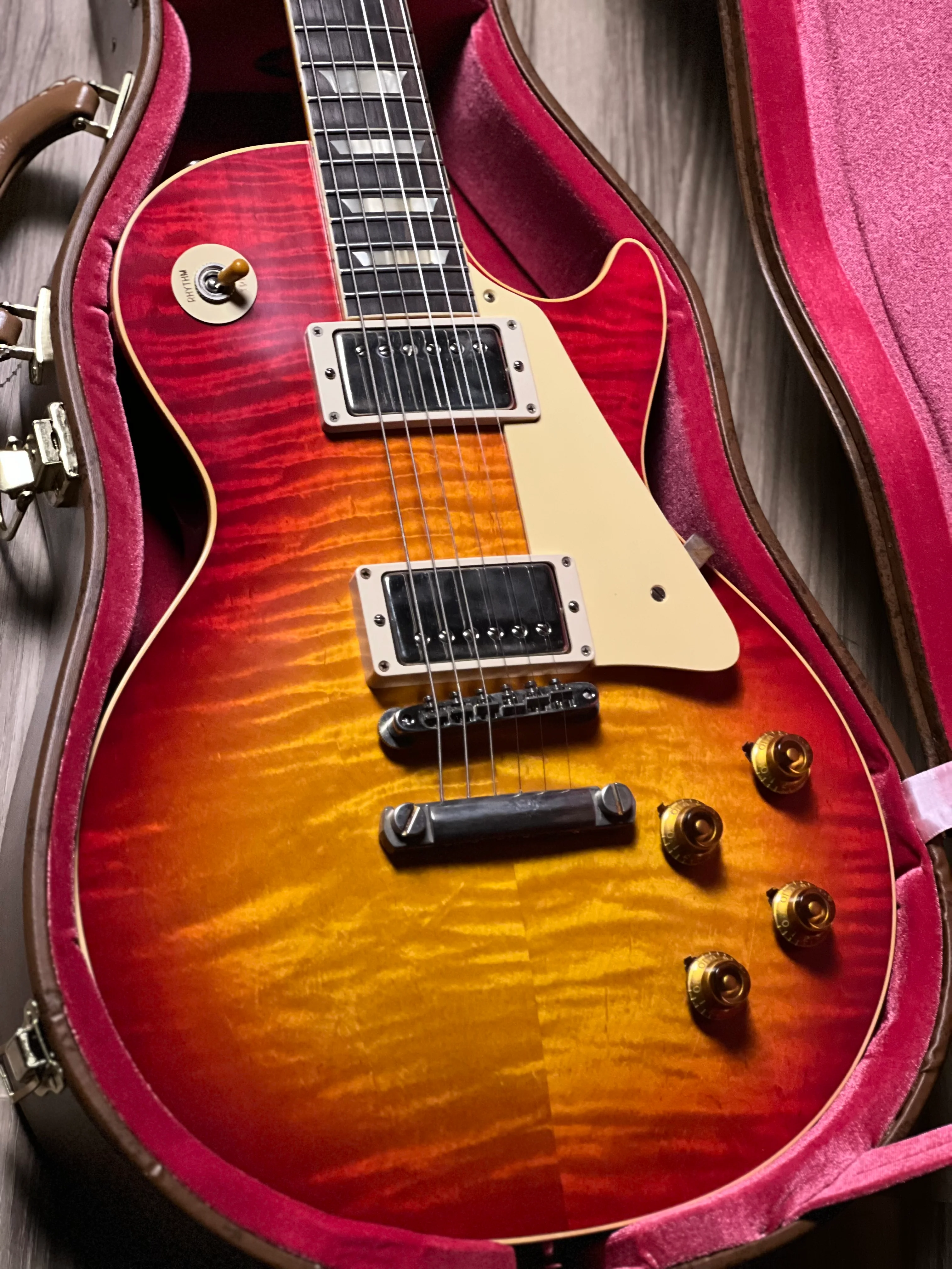 Gibson 1959 Les Paul Standard Reissue In Washed Cherry Sunburst w/Case 944231 - Image 4