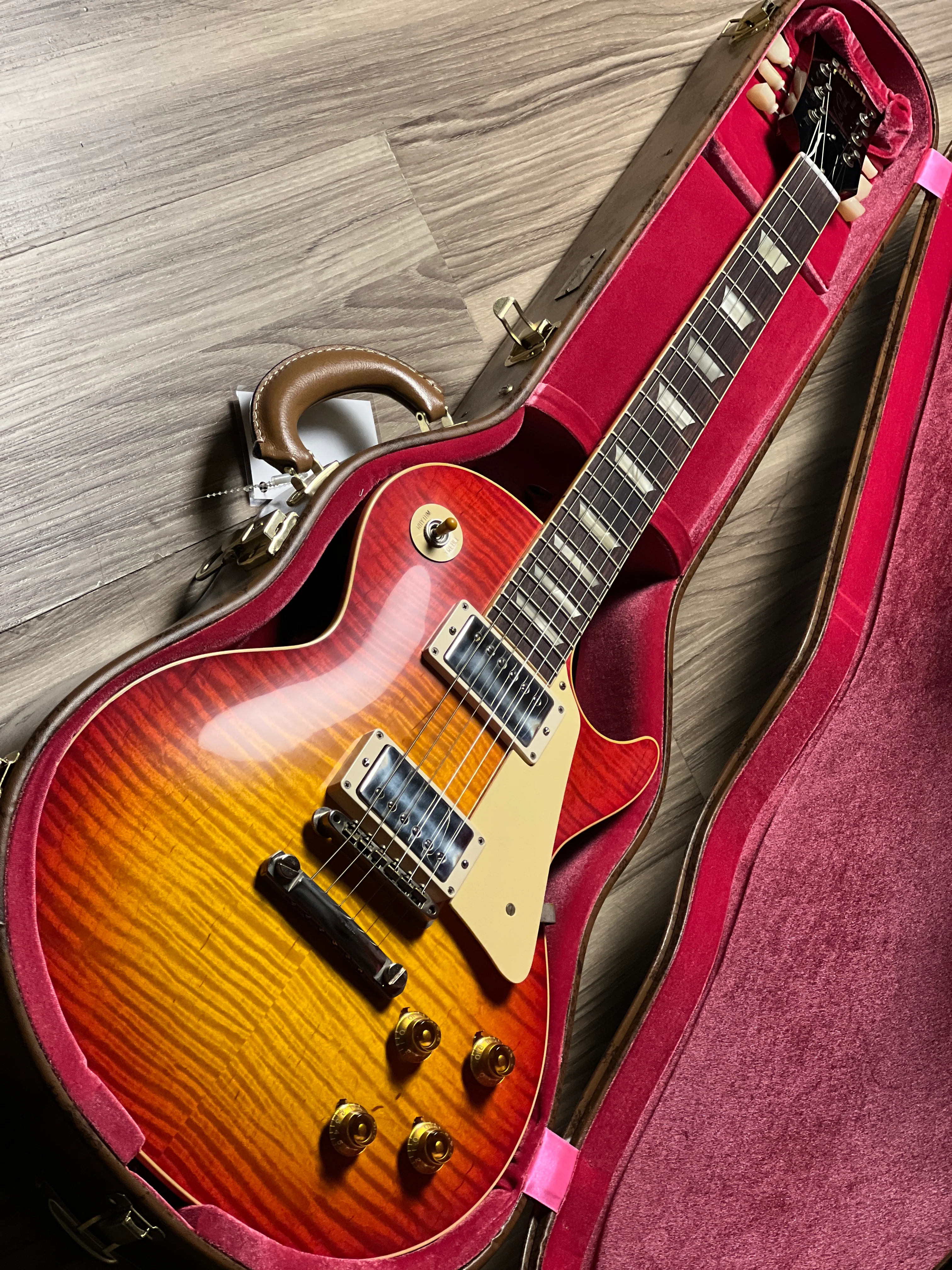 Gibson 1959 Les Paul Standard Reissue In Washed Cherry Sunburst w/Case 942154 - Image 2