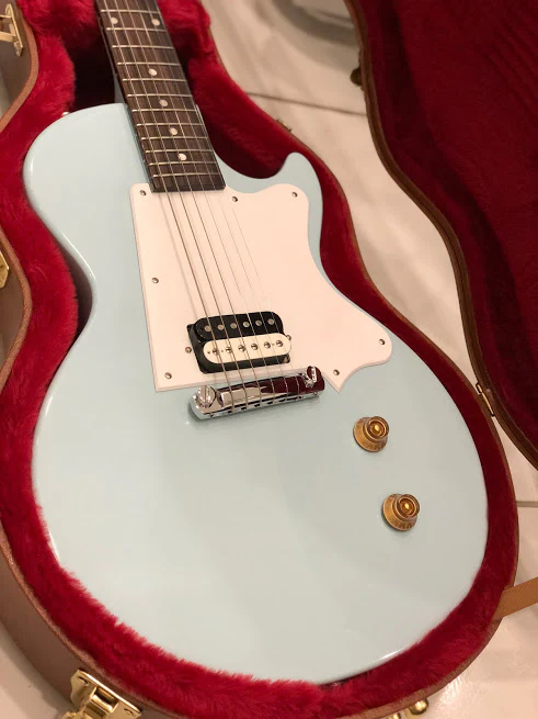 Gibson 2018 Billie Joe Armstrong Signature Les Paul Junior in Sonic Blue - Image 4