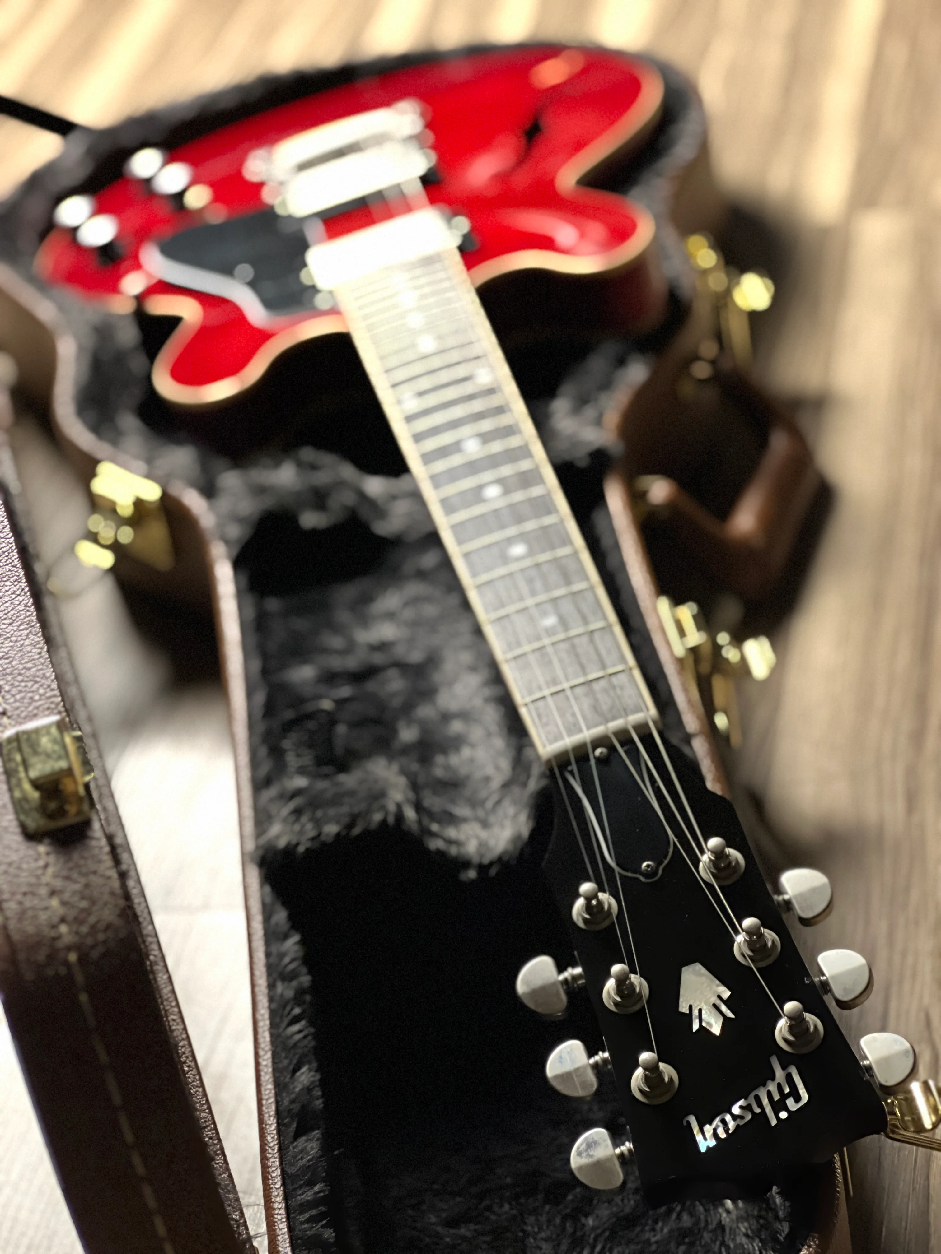 Gibson ES-339 in Cherry w/Case 216120137 - Image 8