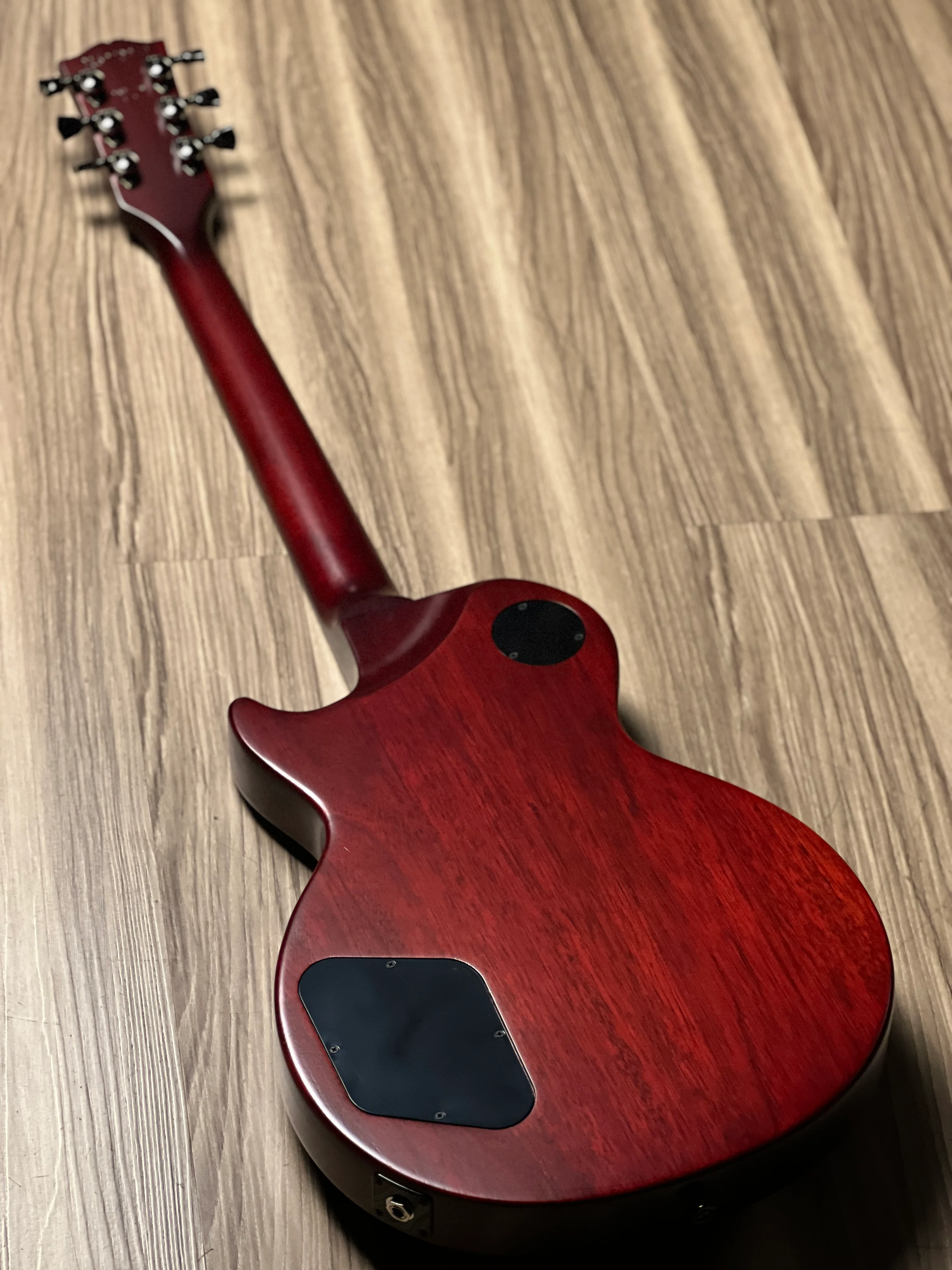 Gibson Les Paul Modern Studio in Wine Red Satin 215240040 - Image 5