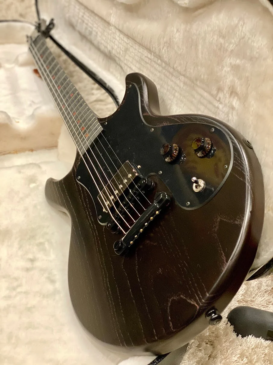 Gibson Michael Clifford Signature Melody Maker in Jet Black Cherry - Image 3