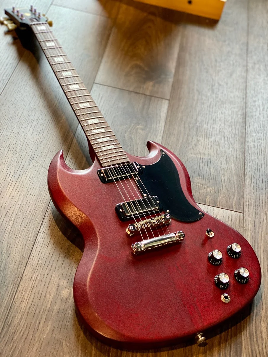 Gibson SG Special 2018 in Cherry Satin - Image 5