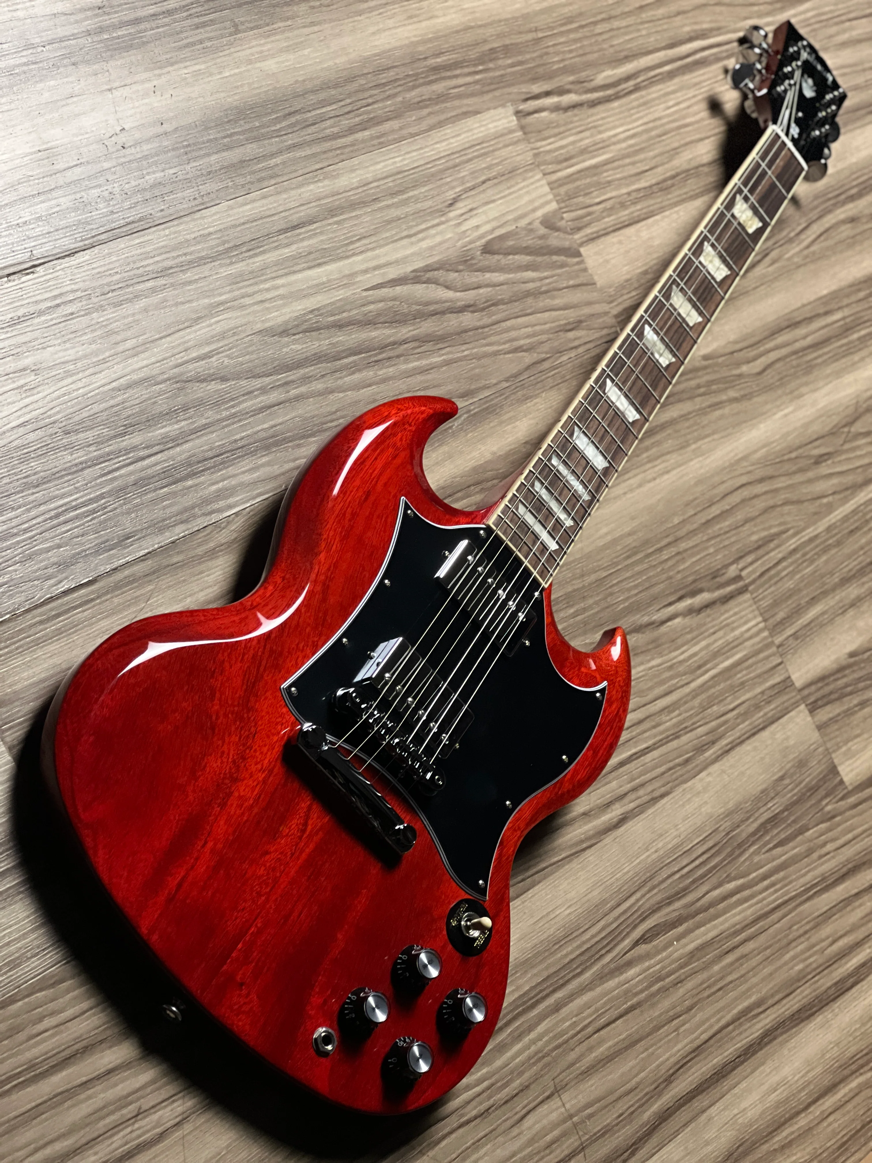 Gibson SG Standard in Heritage Cherry with Gigbag 203740170 - Image 3