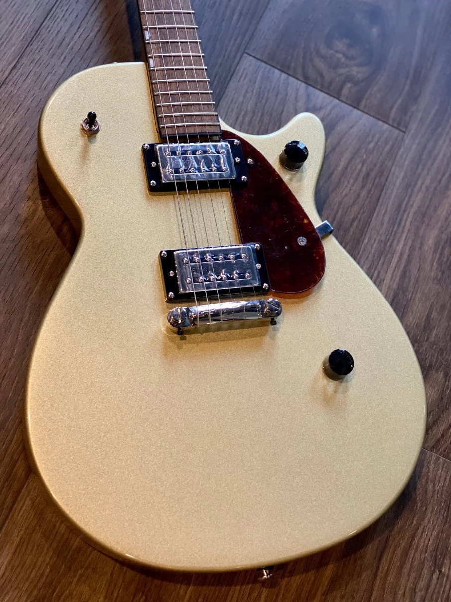 Gretsch G2210 Streamliner Junior Jet Club in Gold Dust - Image 2
