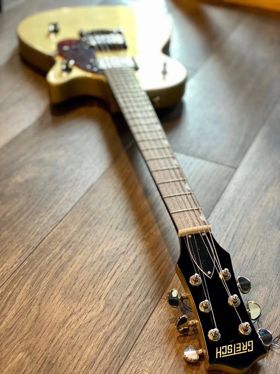 Gretsch G2210 Streamliner Junior Jet Club in Gold Dust - Image 4