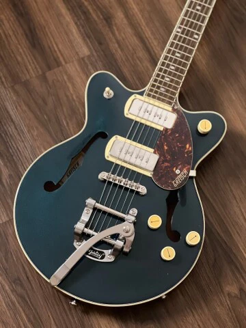 Gretsch G2655T-P90 Streamliner Center Block Jr with Laurel FB in 2-Tone Midnight Sapphire (USED) - Image 4