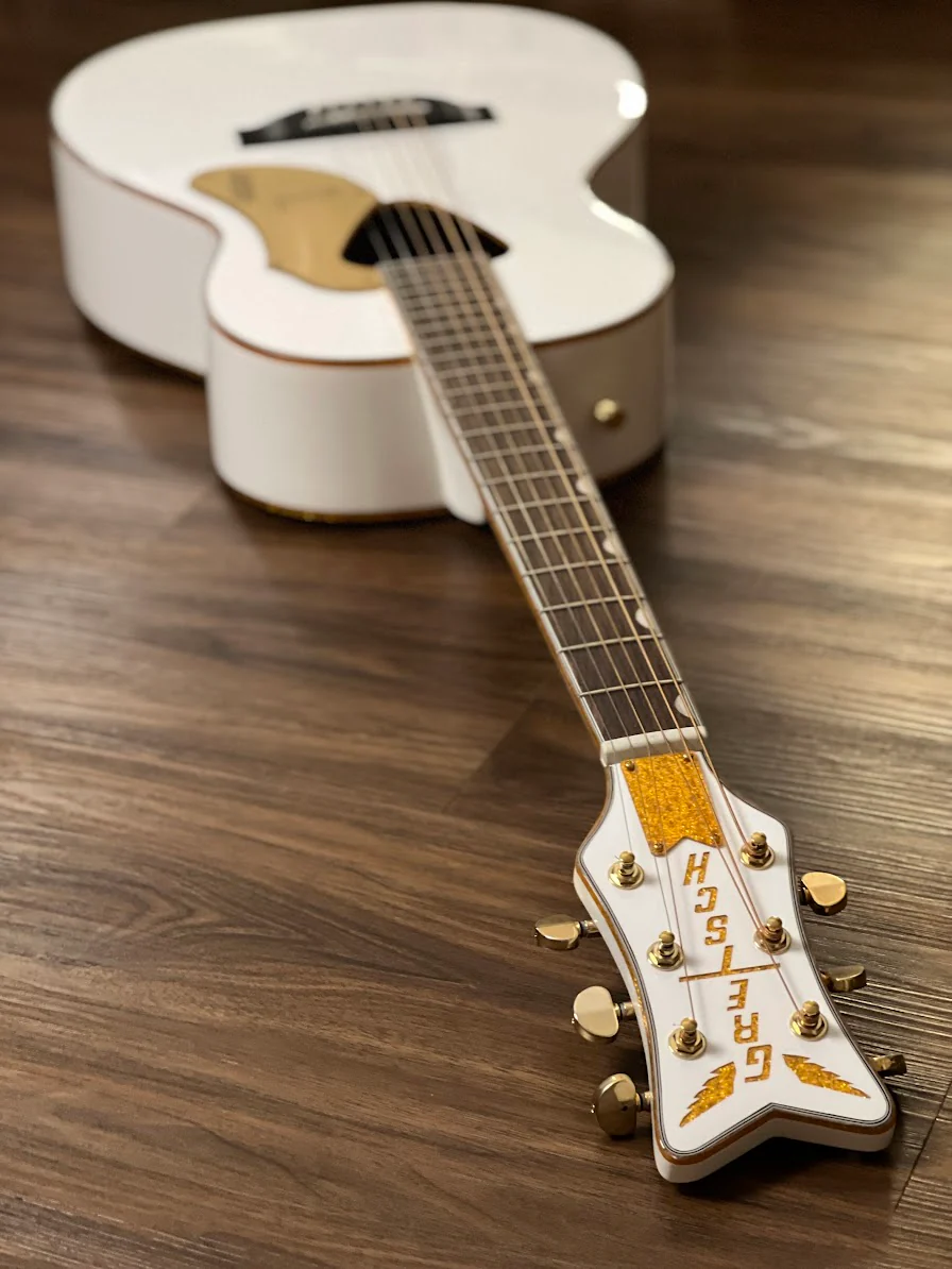Gretsch G5021WPE Rancher Penguin Parlor Acoustic Electric in White - Image 6