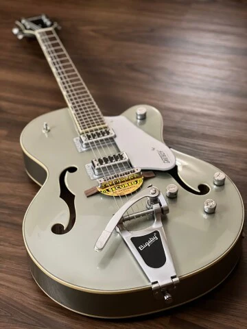 Gretsch G5420T Electromatic Hollowbody with Bigsby in Aspen Green - Image 2