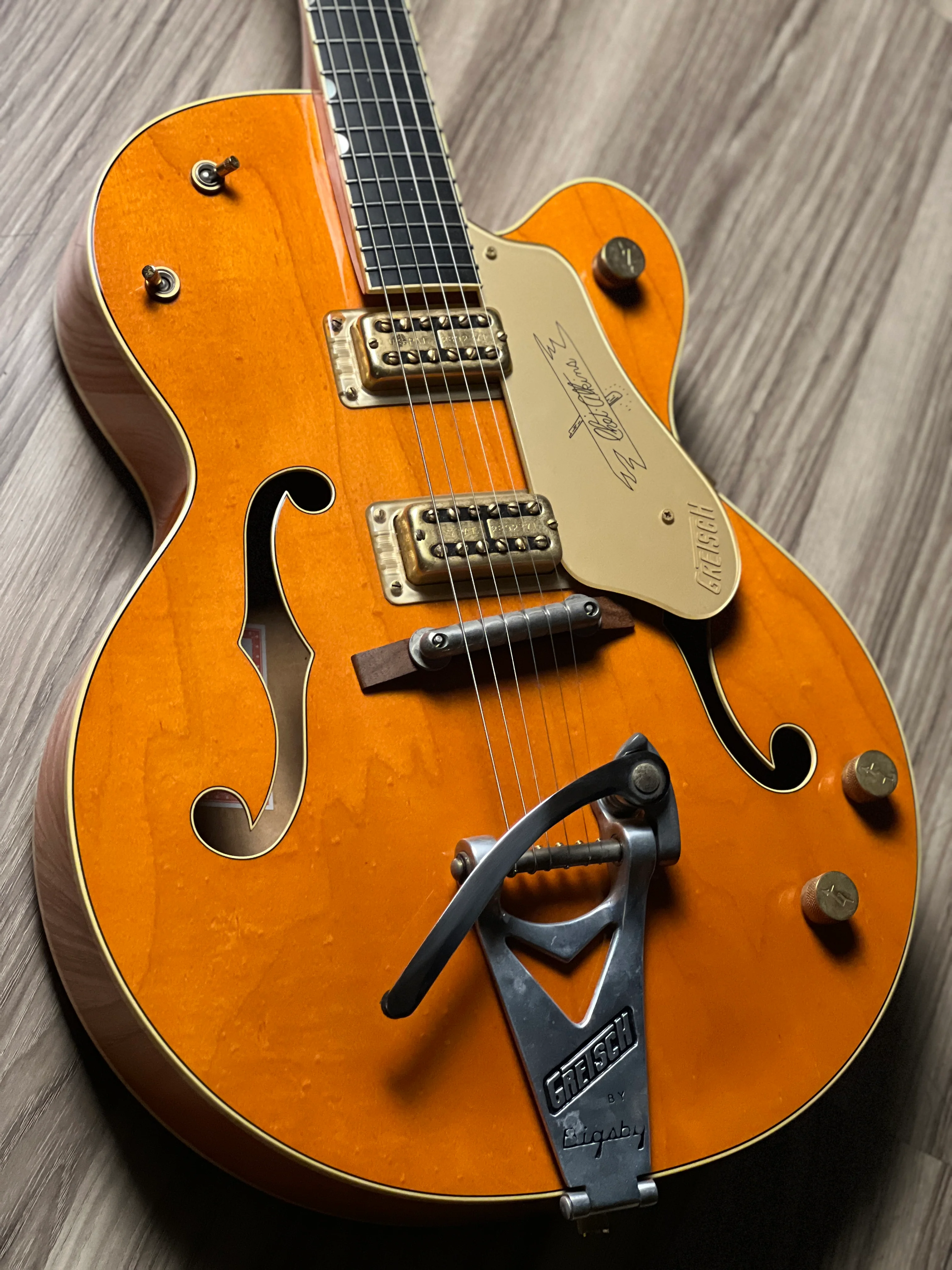 Gretsch G6120-1959 Chet Atkins Hollowbody w/Bigsby in Vintage Orange Stain (USED) JT09041398 - Image 13