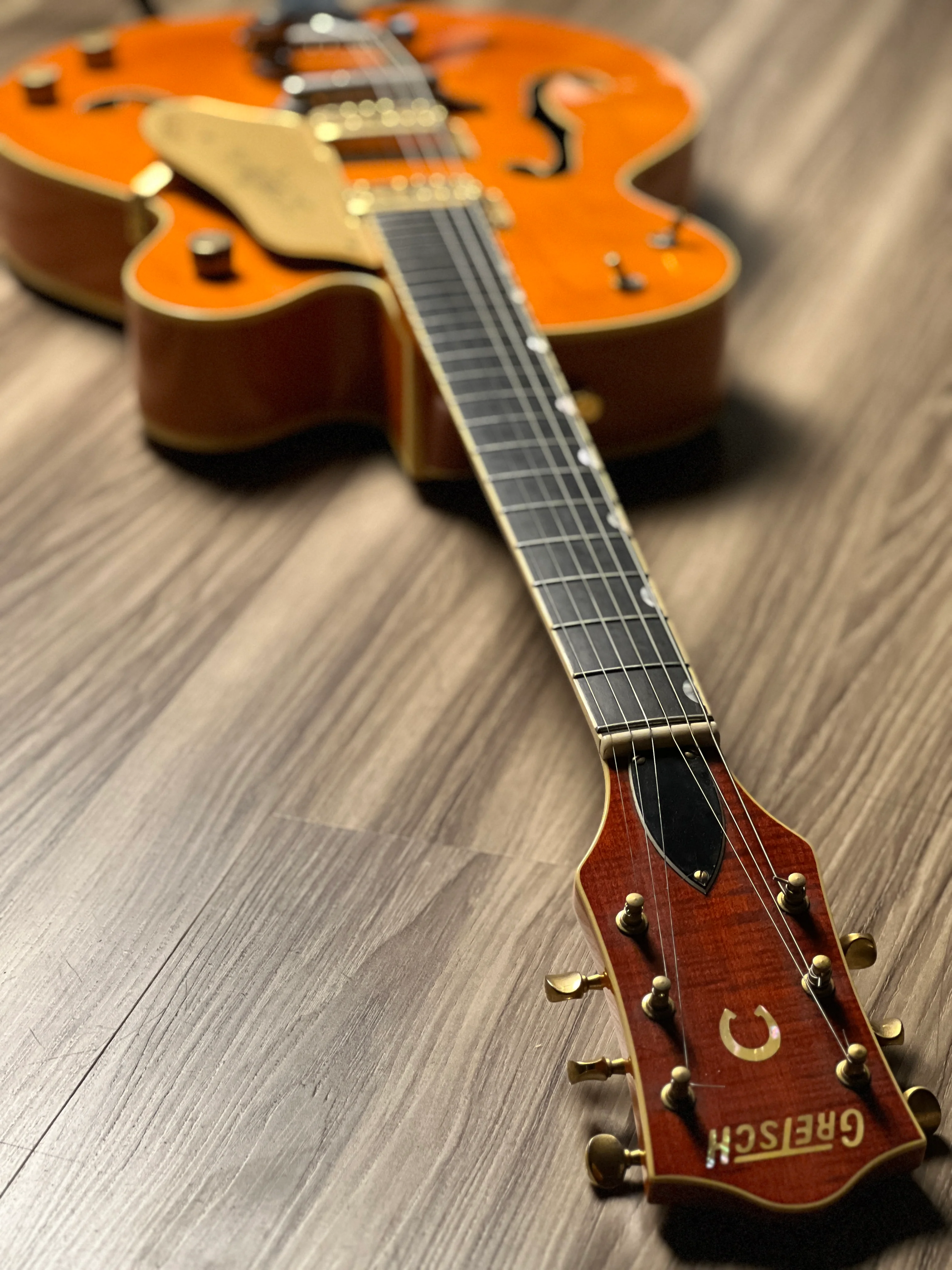 Gretsch G6120-1959 Chet Atkins Hollowbody w/Bigsby in Vintage Orange Stain (USED) JT09041398 - Image 16