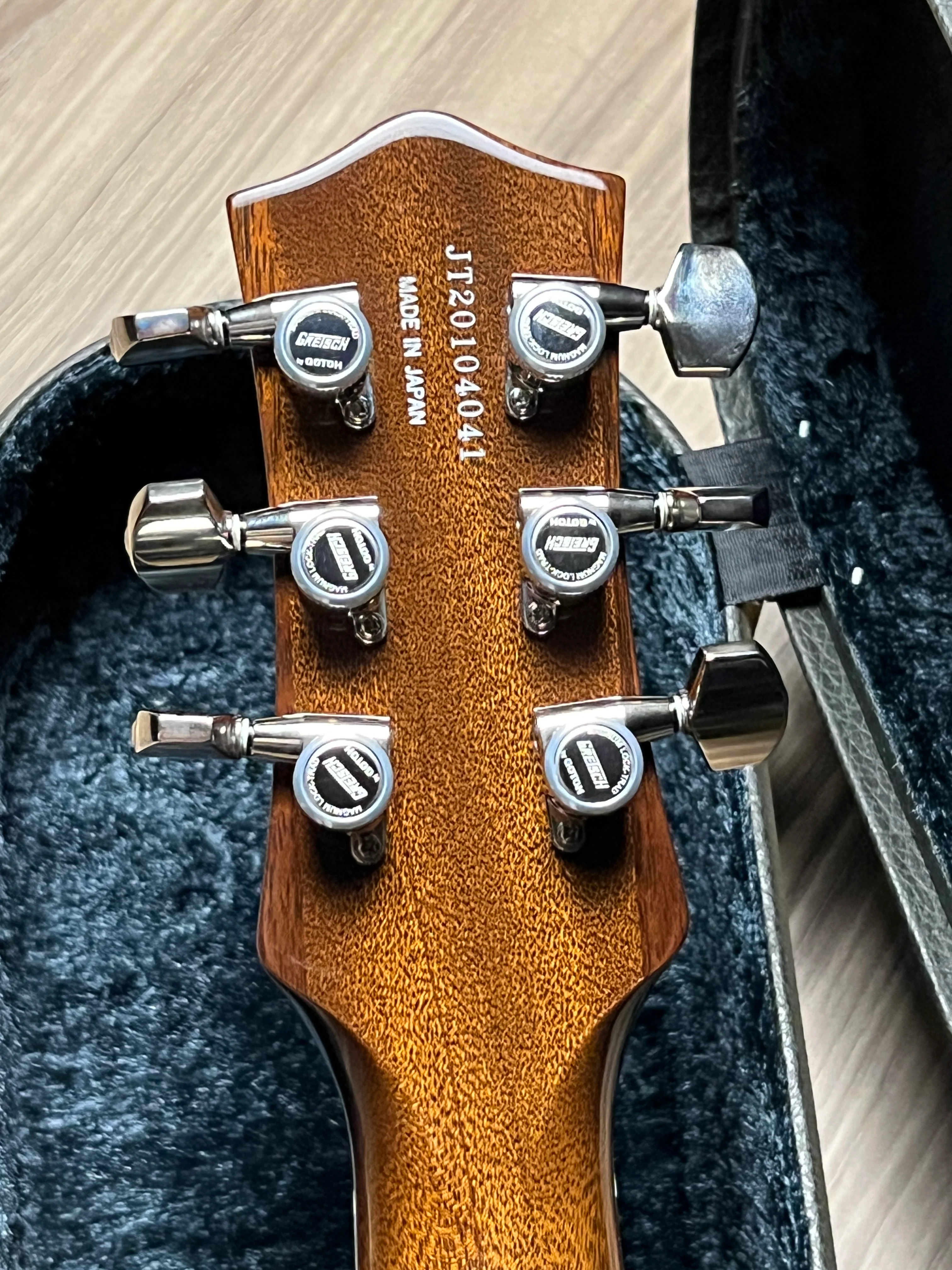 Gretsch G6129T Players Edition Jet FT with Bigsby with Rosewood FB in Red Sparkle - Image 7
