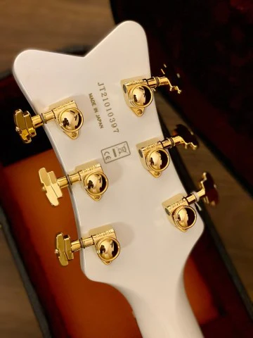Gretsch G6136T White Falcon Players Edition with Bigsby - Image 7