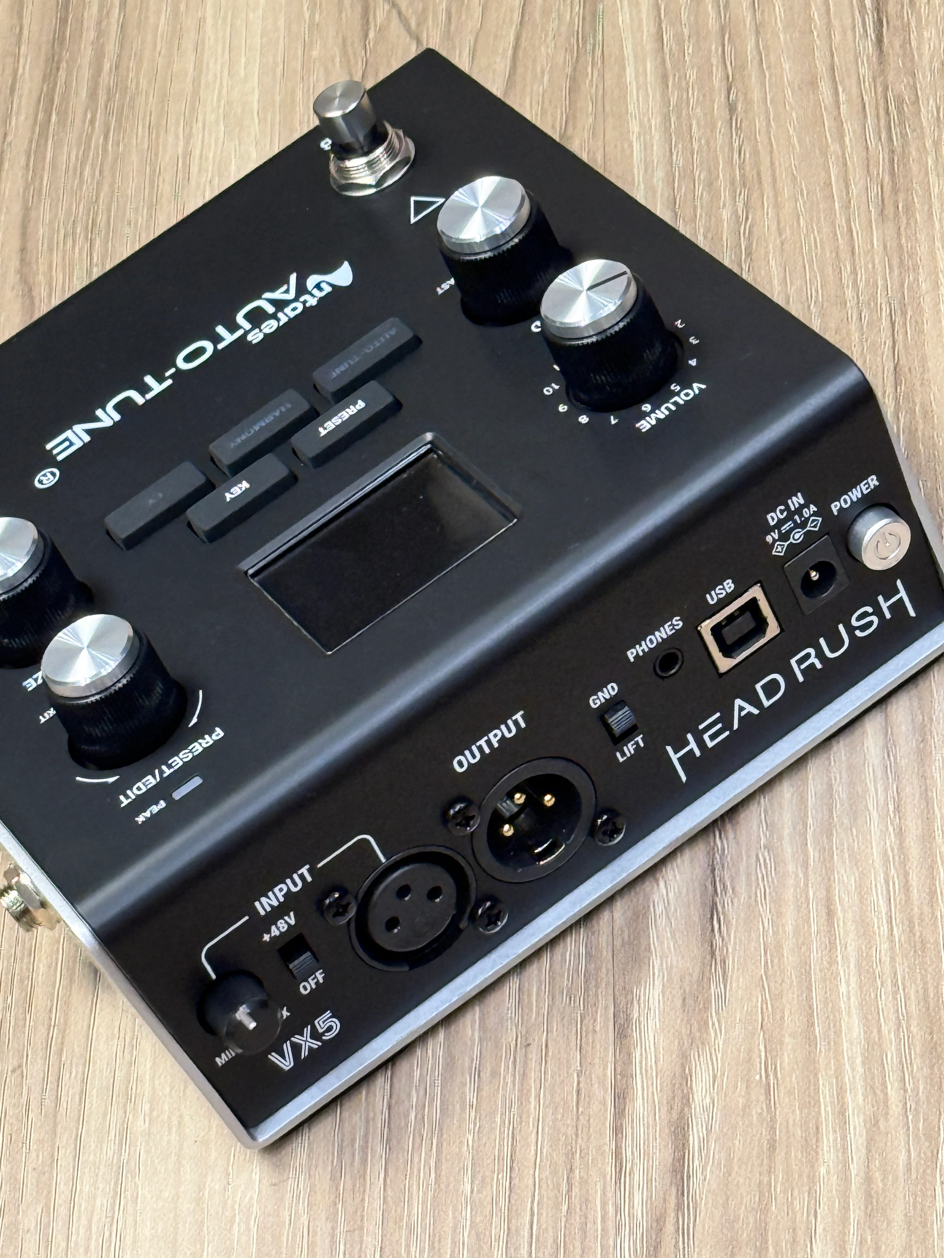 Headrush VX5 Vocal Effects Pedal with Antares AutoTune - Image 3
