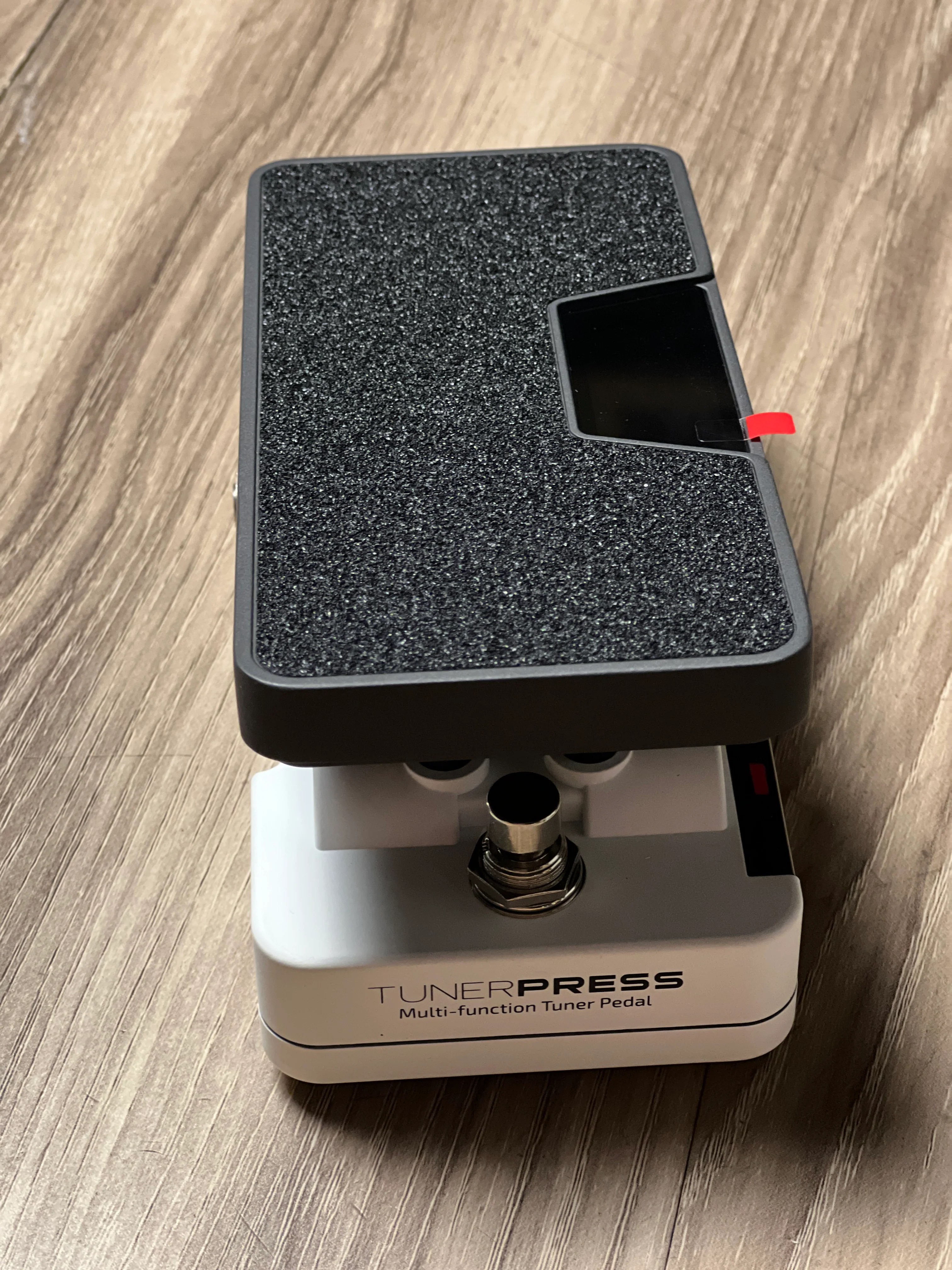Hotone SP-30T Tuner Press Passive Volume/Expression Effects Pedal with Tuner - Image 2