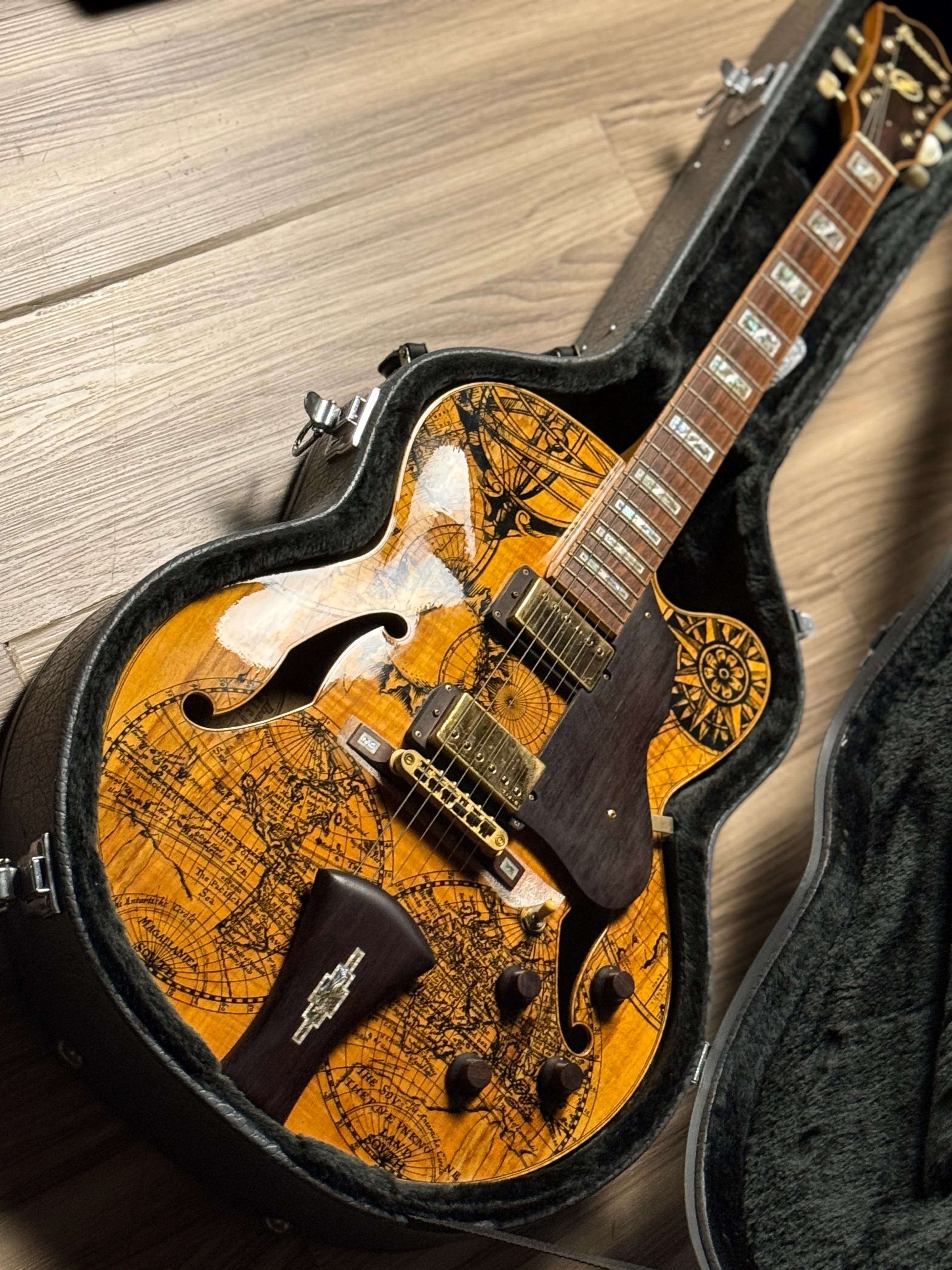 Ibanez AF105SM EE in Exotic Explorer with Hardshell Case S08125686 - Image 4