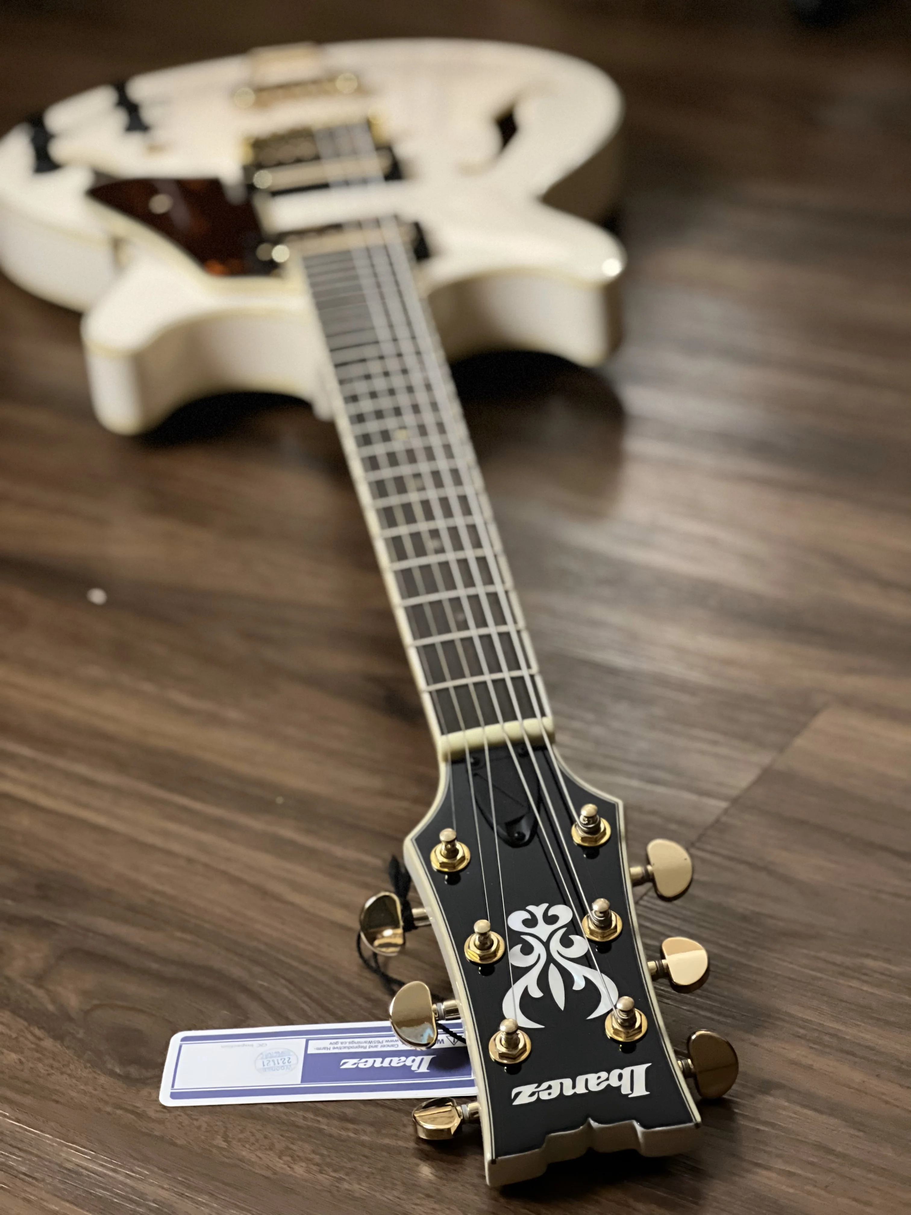 Ibanez AMH90-IV Electric Guitar in Ivory - Image 6