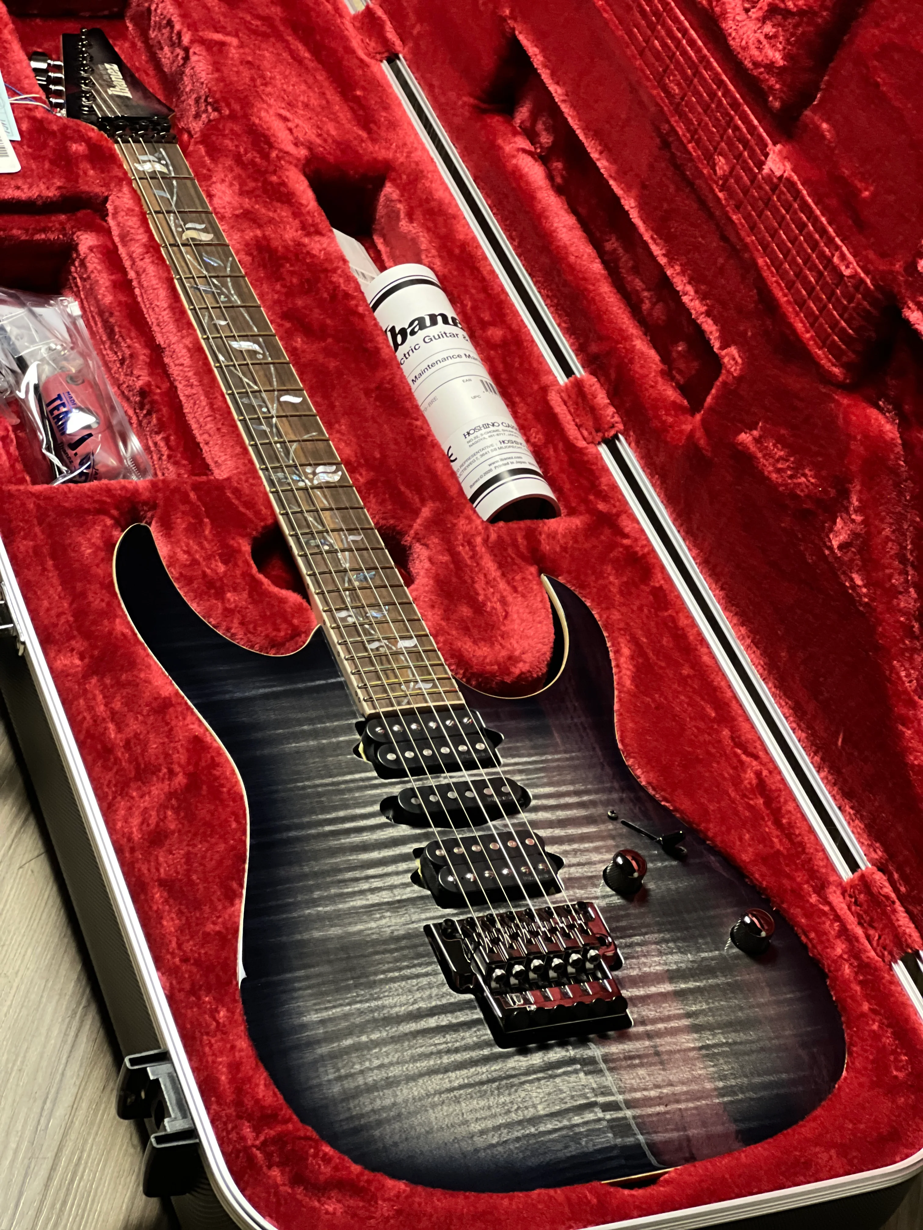 Ibanez J Custom RG8570 w/Case in Black Rutile F2403202 - Image 2