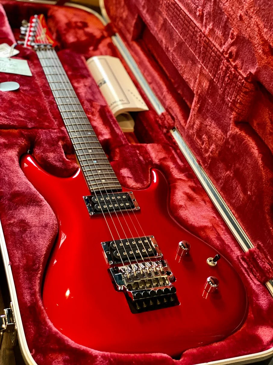 Ibanez JS1200 Joe Satriani Guitar in Candy Apple - Image 5