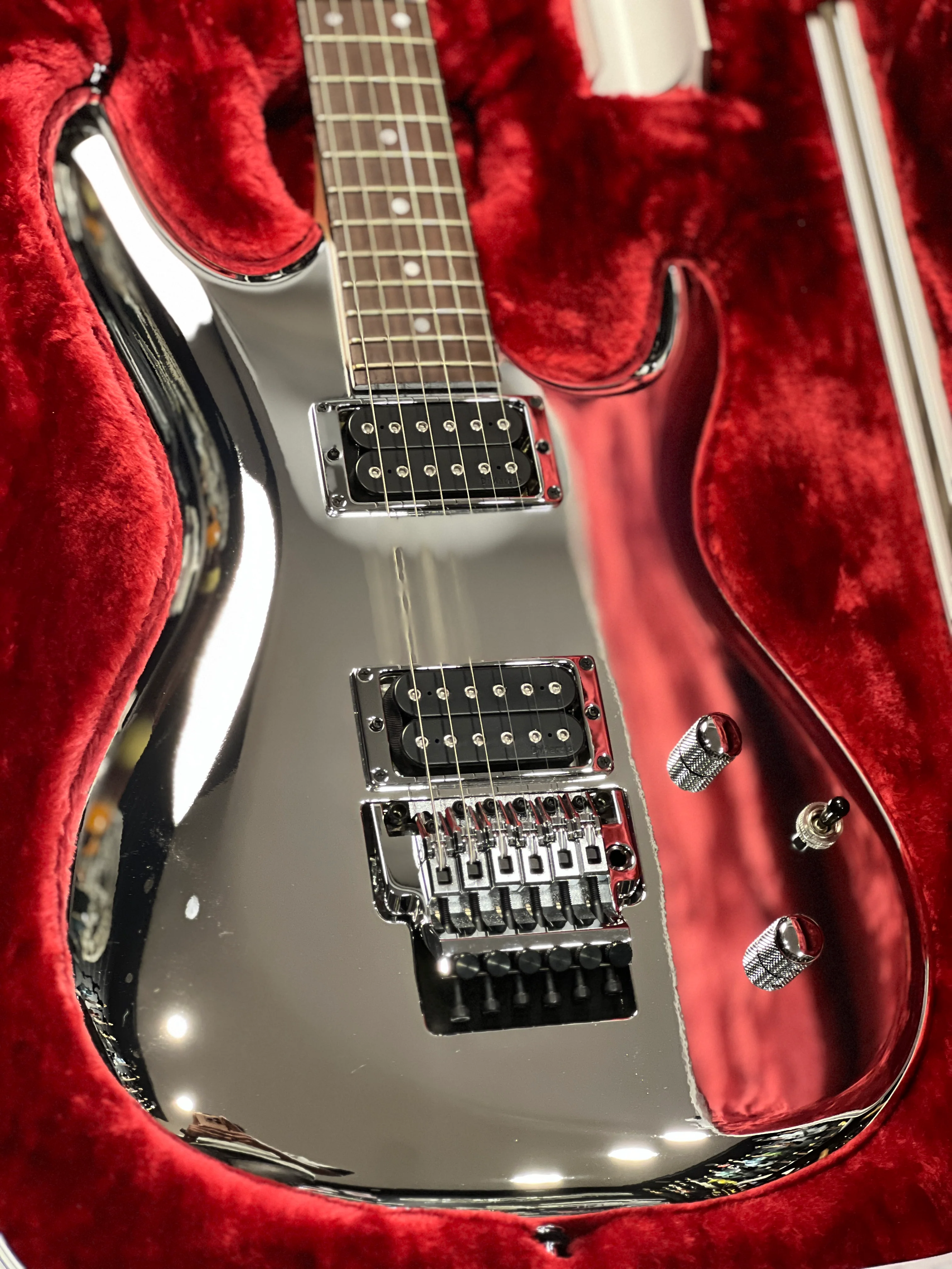 Ibanez JS3CR Joe Satriani Signature w/Case In Chrome Boy F2333534 - Image 3