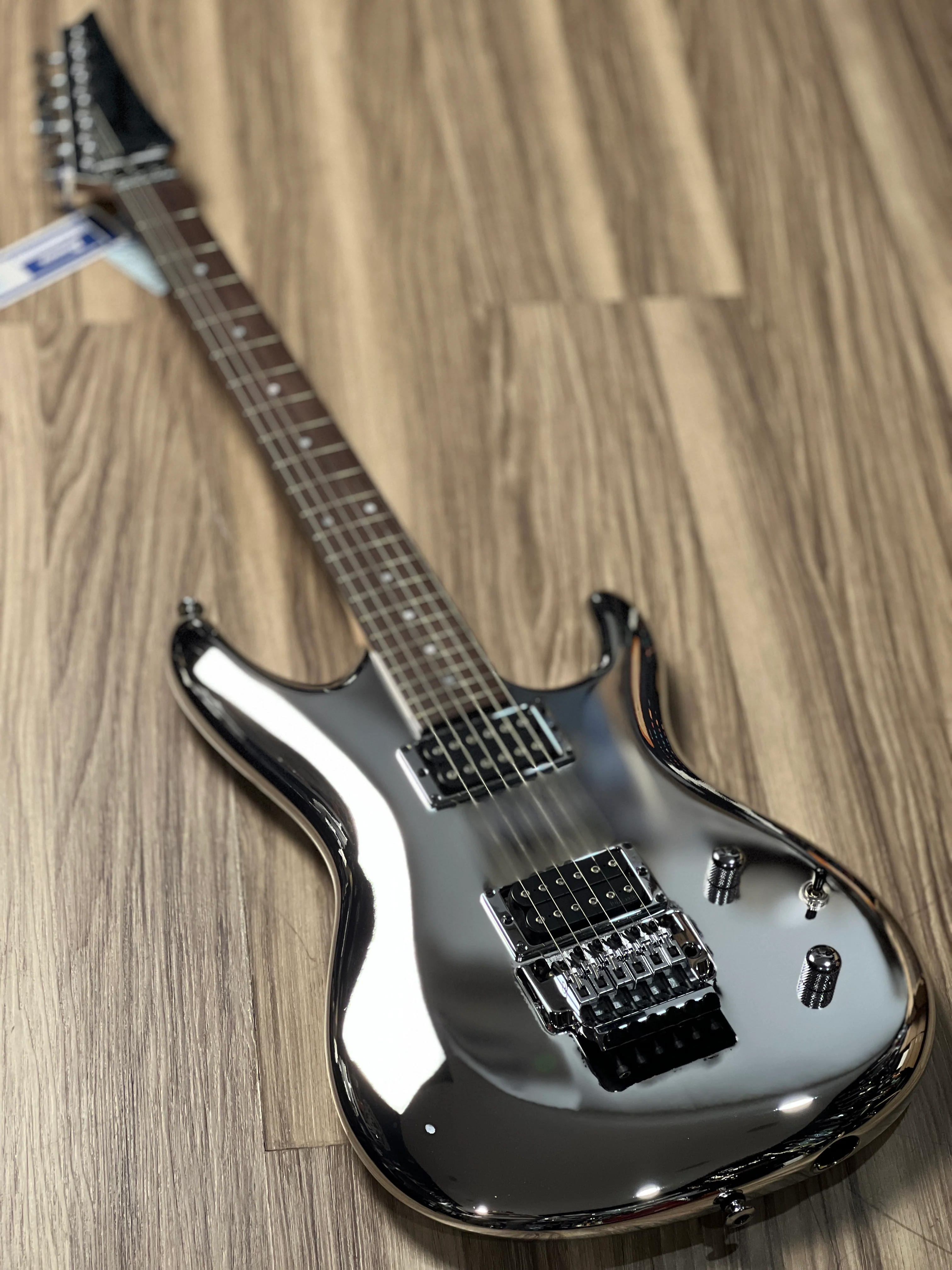 Ibanez JS3CR Joe Satriani Signature w/Case In Chrome Boy F2333534 - Image 9