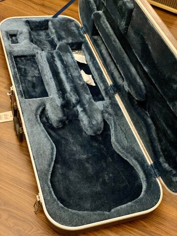 Ibanez M100C Hardshell Guitar Case for RG, S, JS, and PGM Models - Image 3