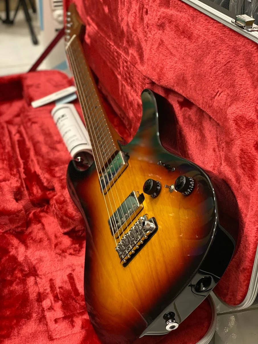 Ibanez Prestige AZ2202A - Tri Fade Burst - Image 3