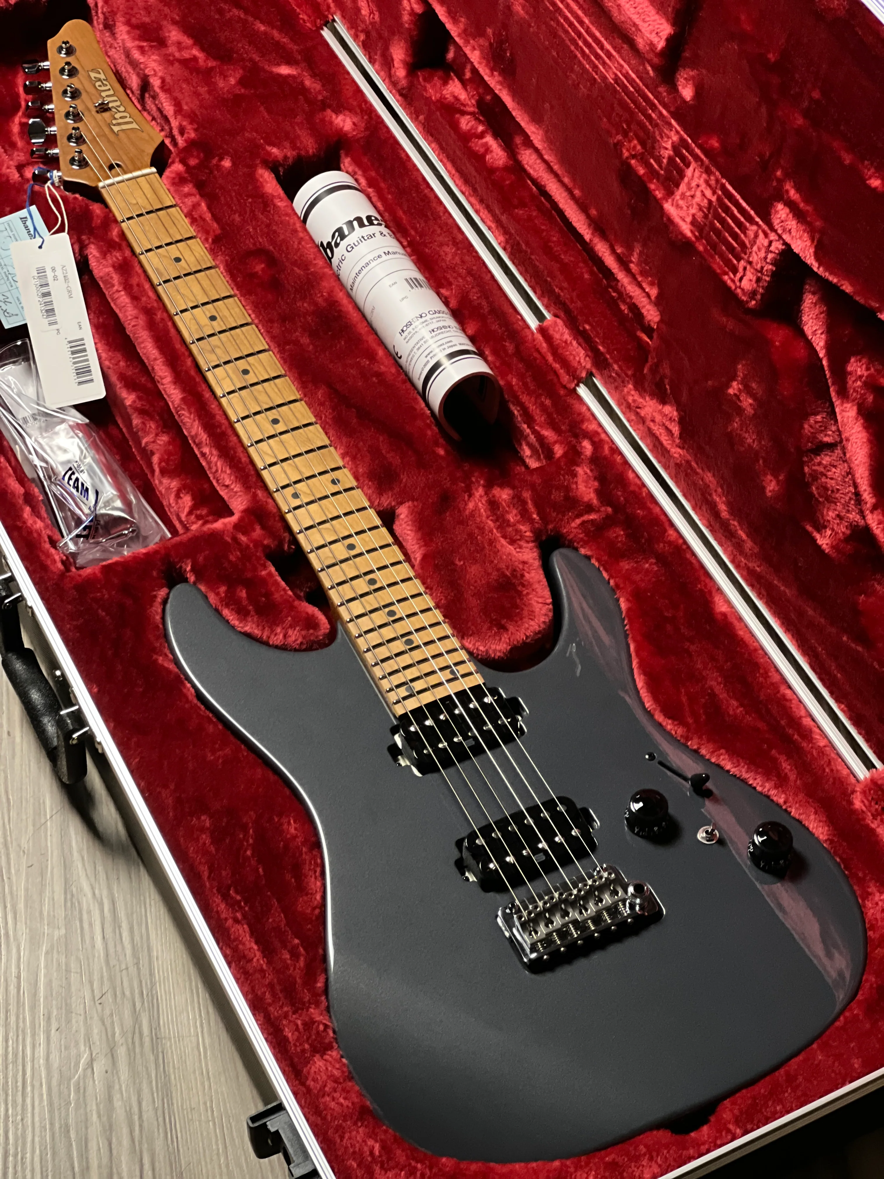 Ibanez Prestige AZ2402-GRM W/Case in Gray Metallic F2413247