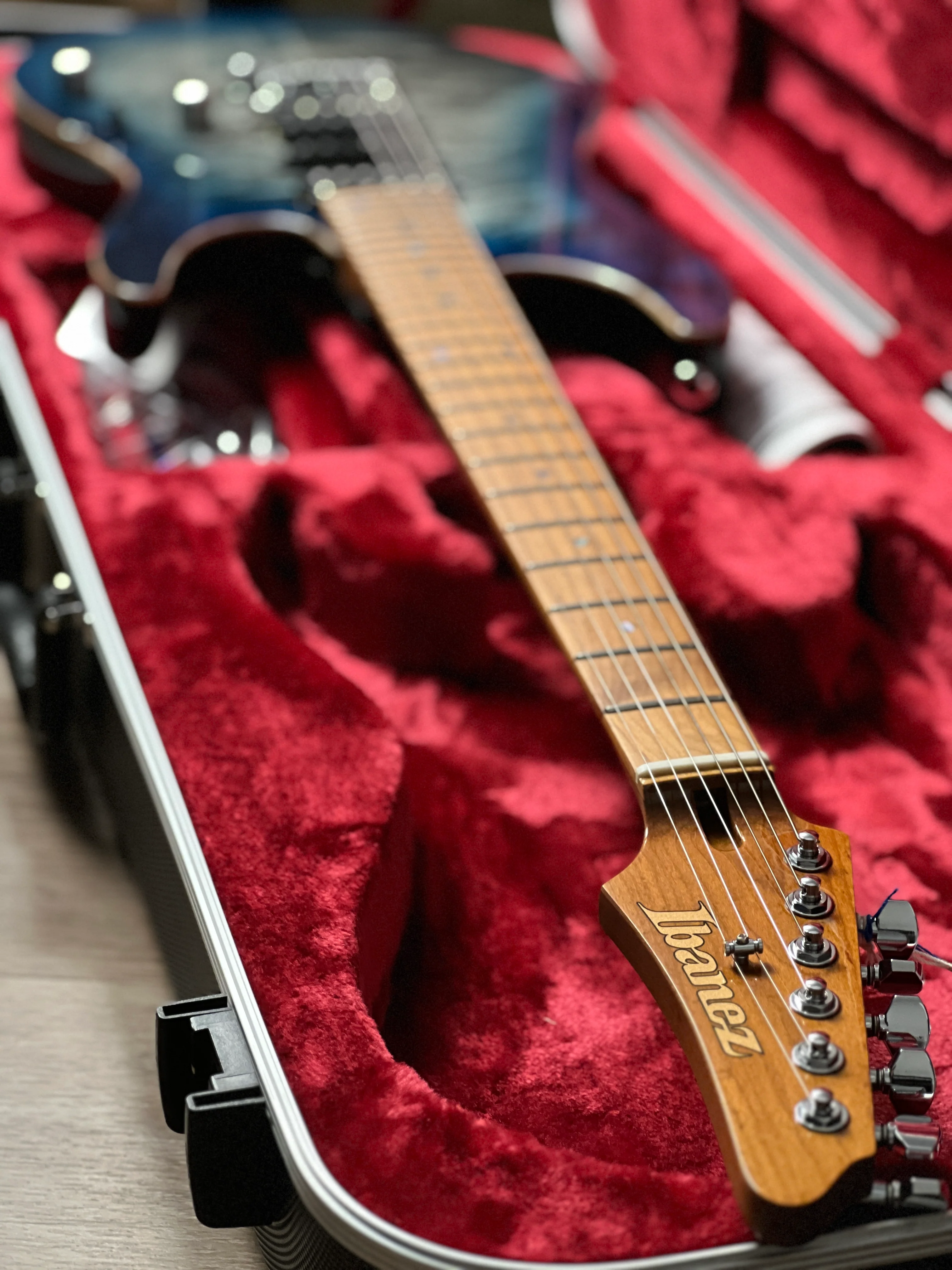 Ibanez Prestige AZ2407F w/Case in Sodalite F2416787 - Image 8
