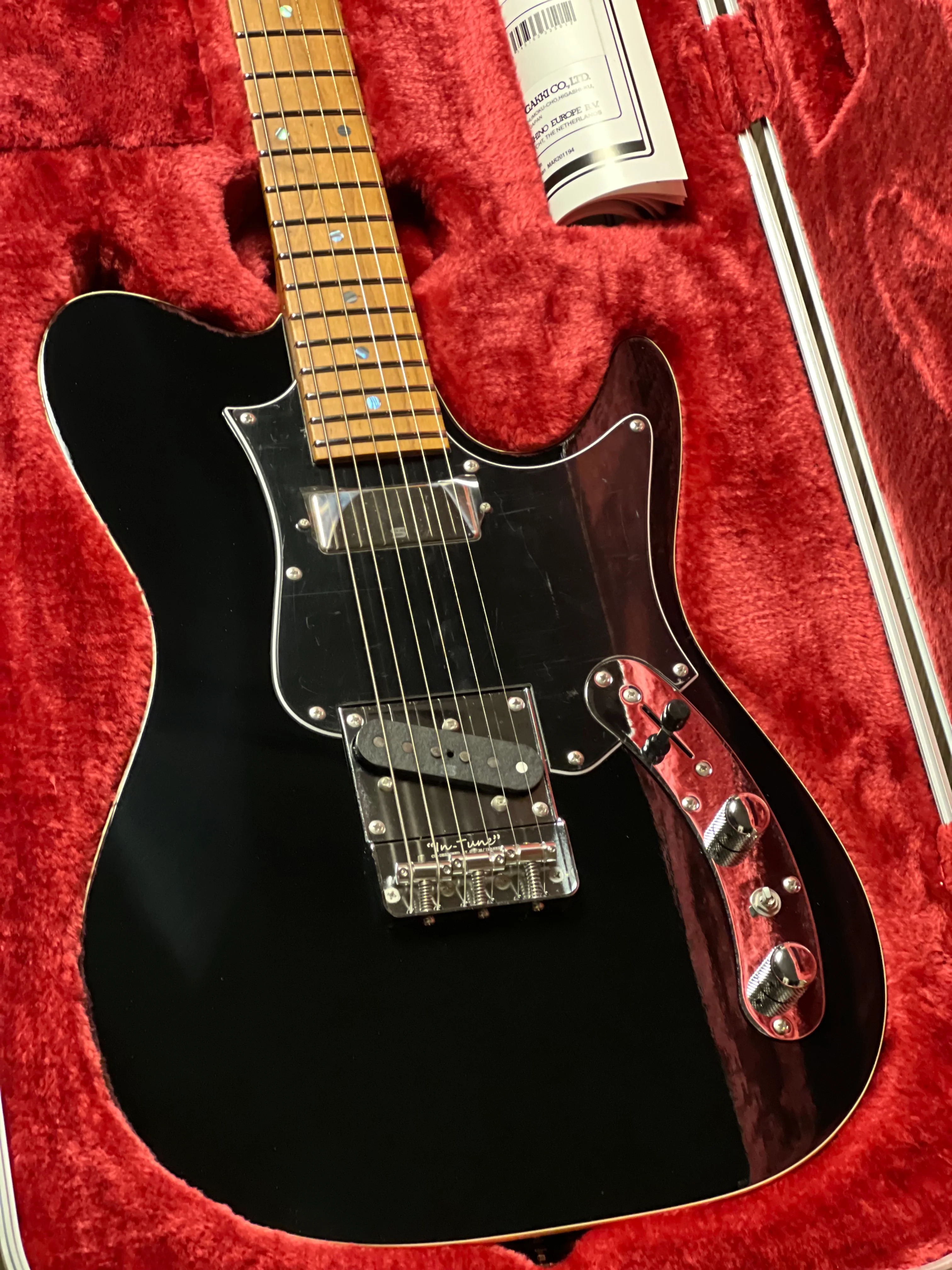 Ibanez Prestige AZS2209B in Black with Case F2315907 - Image 3