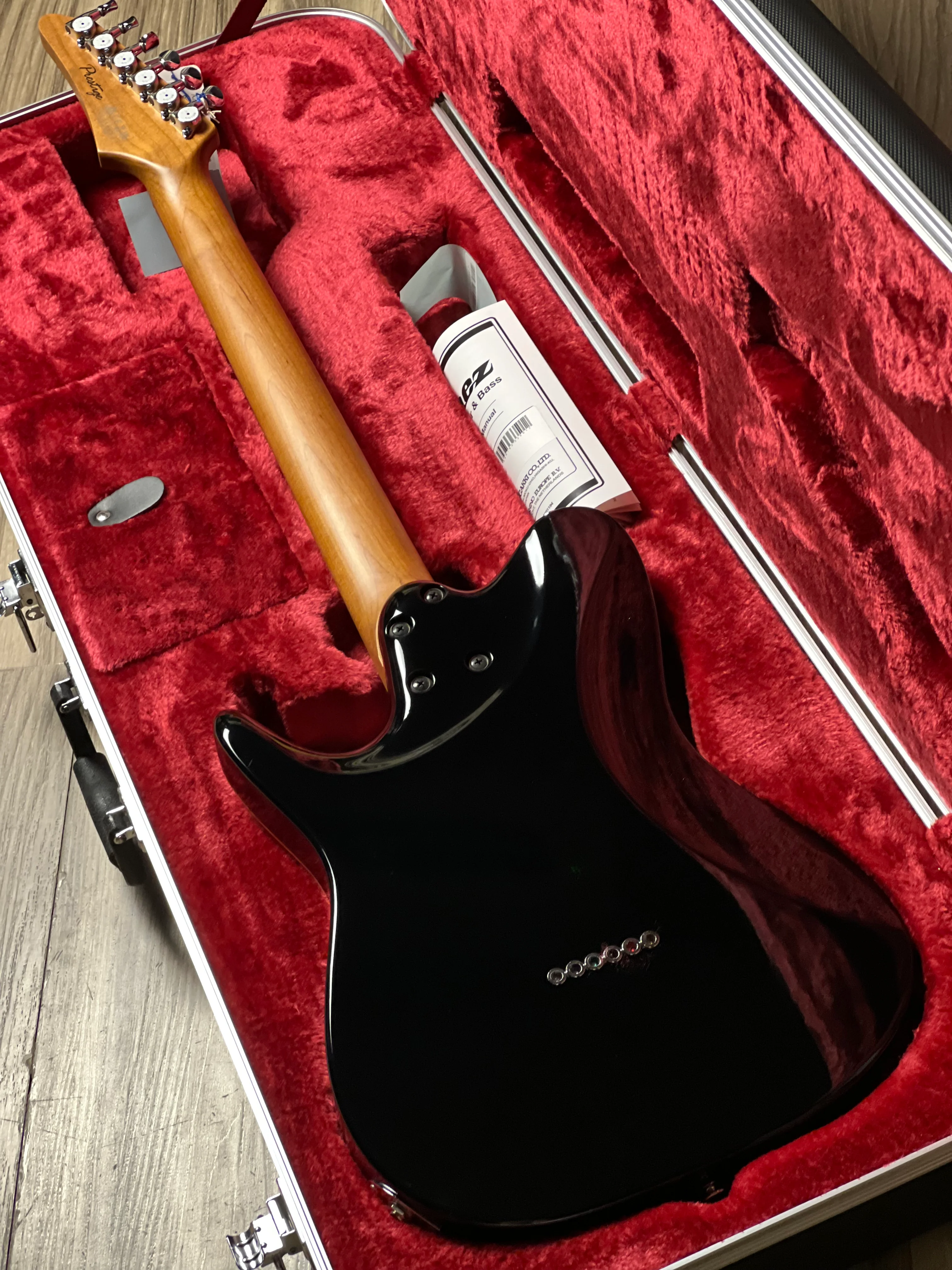 Ibanez Prestige AZS2209B in Black with Case F2315907 - Image 5