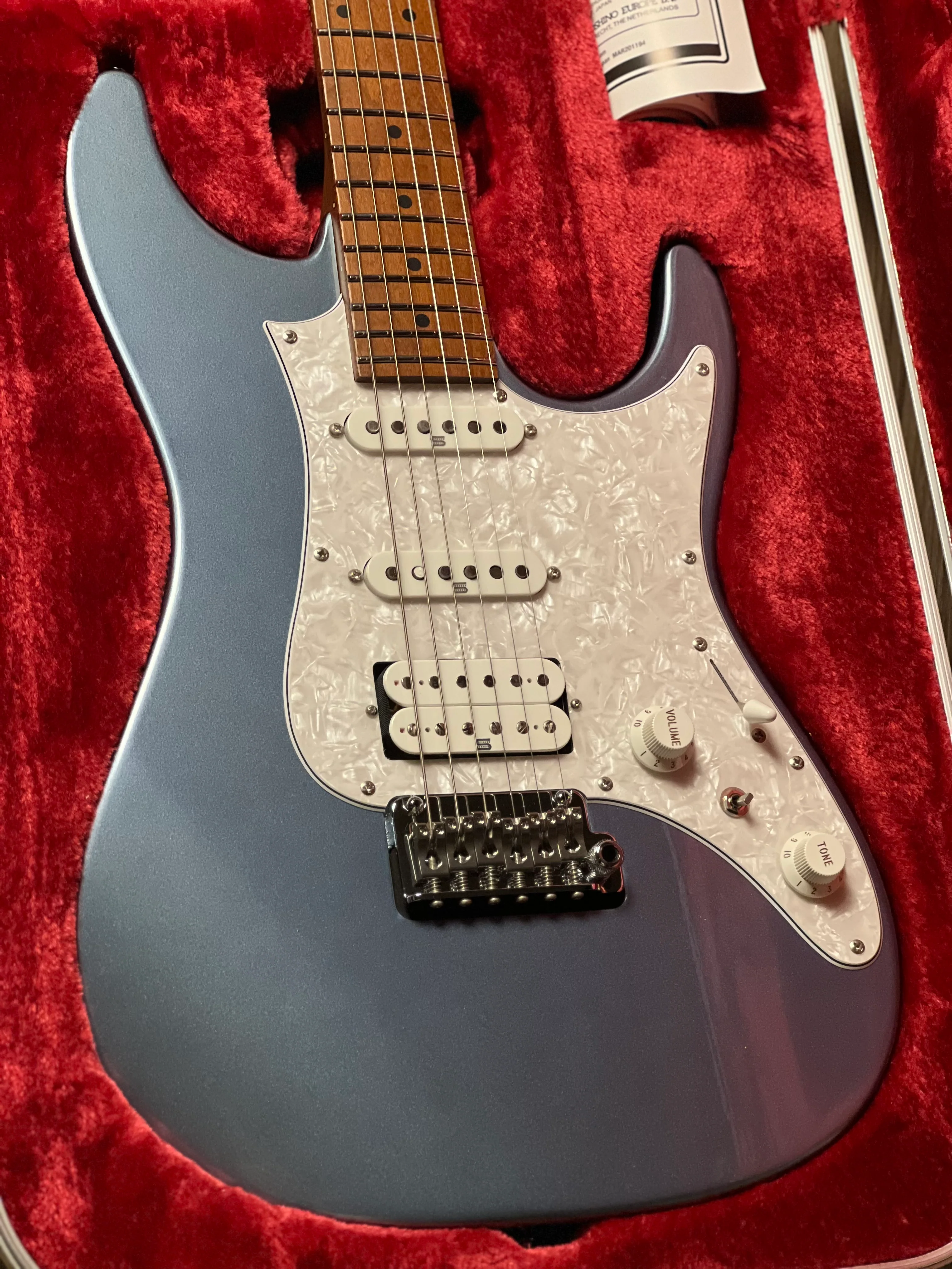 Ibanez Prestige Japan AZ2204-IBM in Ice Blue Metallic F2406018 - Image 3
