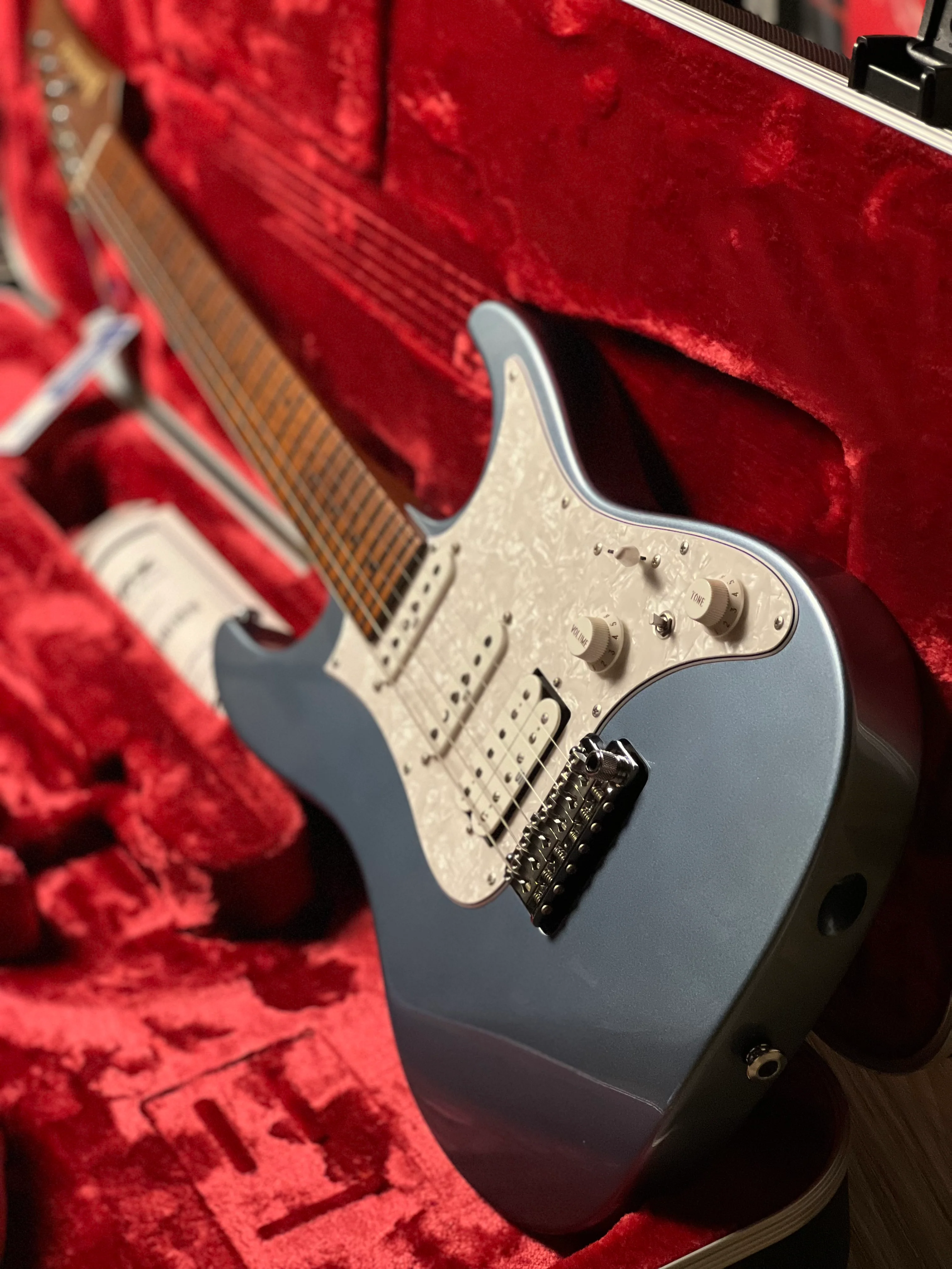 Ibanez Prestige Japan AZ2204-IBM in Ice Blue Metallic F2406018 - Image 4