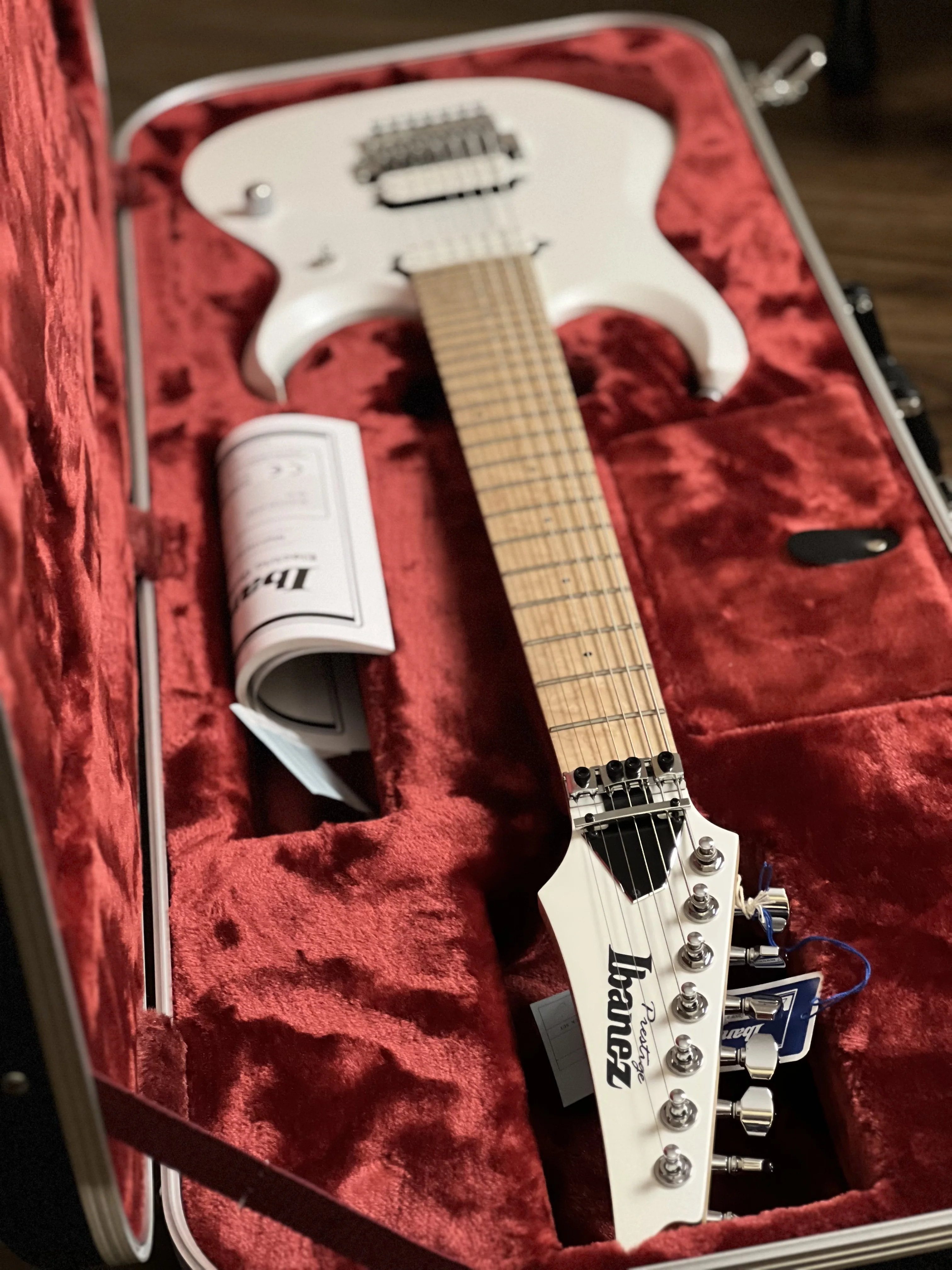 Ibanez Prestige RGD3127-PWF 7-String w/ Case in Pearl White Flat - Image 4
