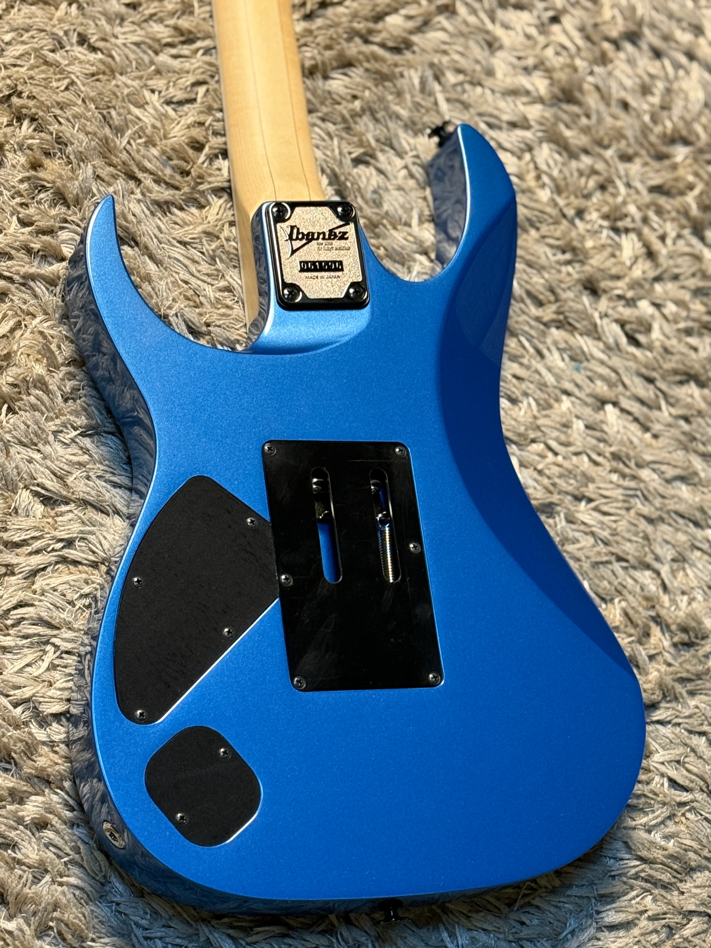 Ibanez RG565R Genesis Collection in Electric Blue - Image 6