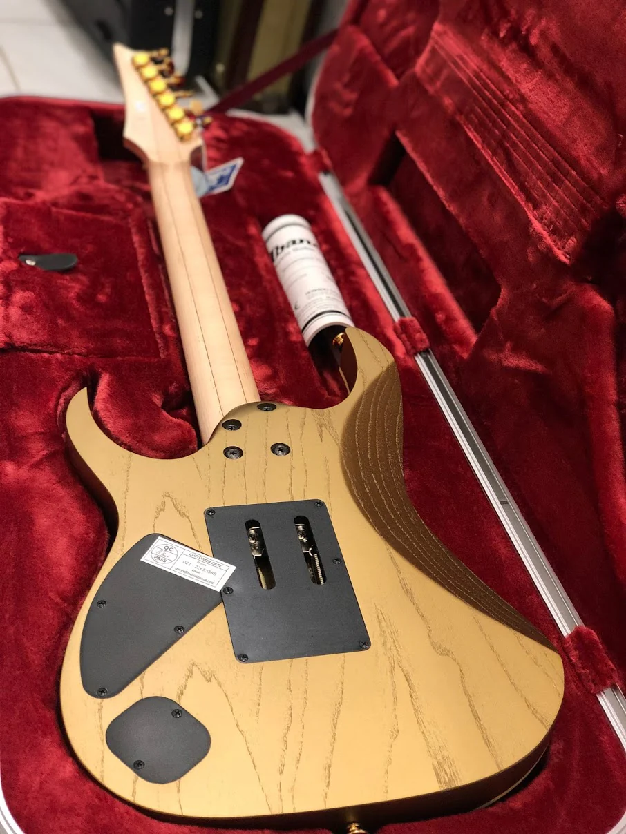 Ibanez RG657AHM Prestige Limited Edition Gold Flat - Image 4