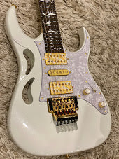 Ibanez Steve Vai Signature PIA Guitar in Stallion White - Image 2